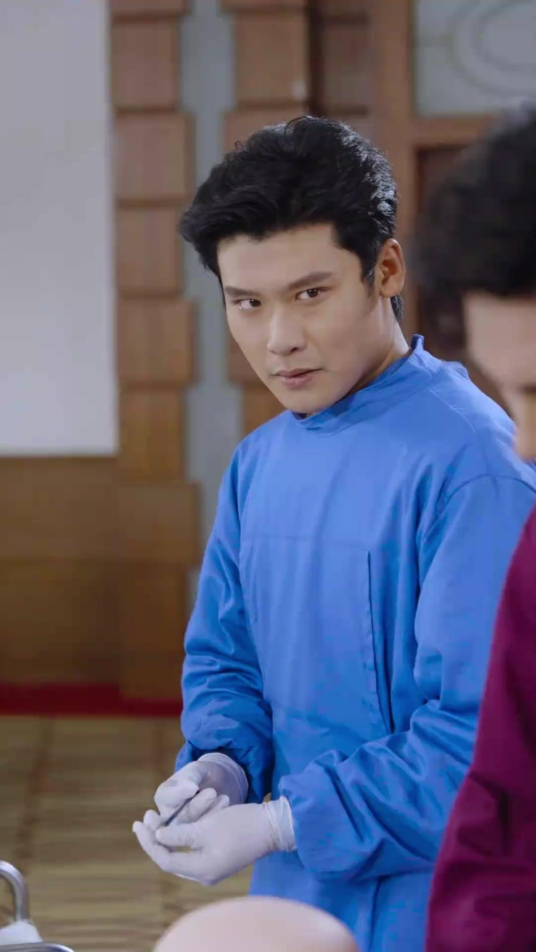 Dokter Ajaib yang Difitnah