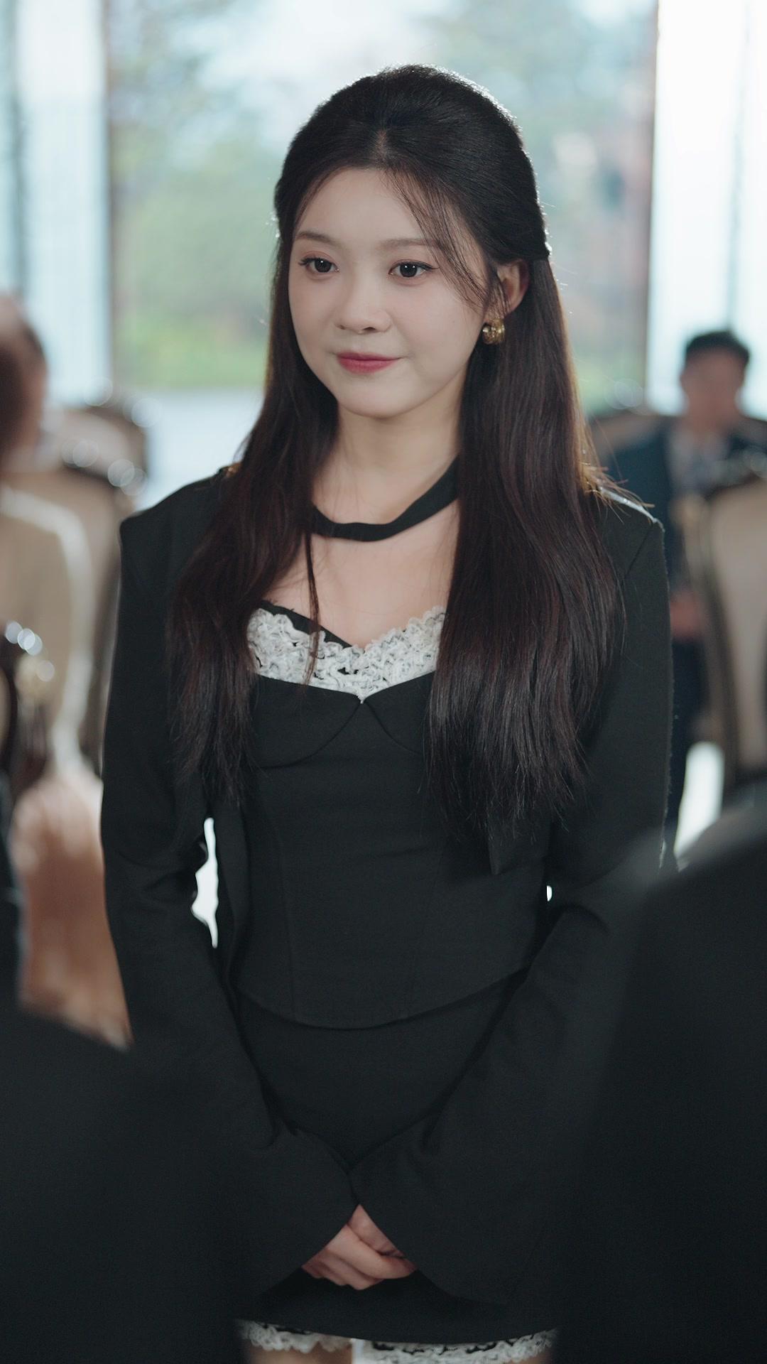 Ugly Husband's Secret Identity