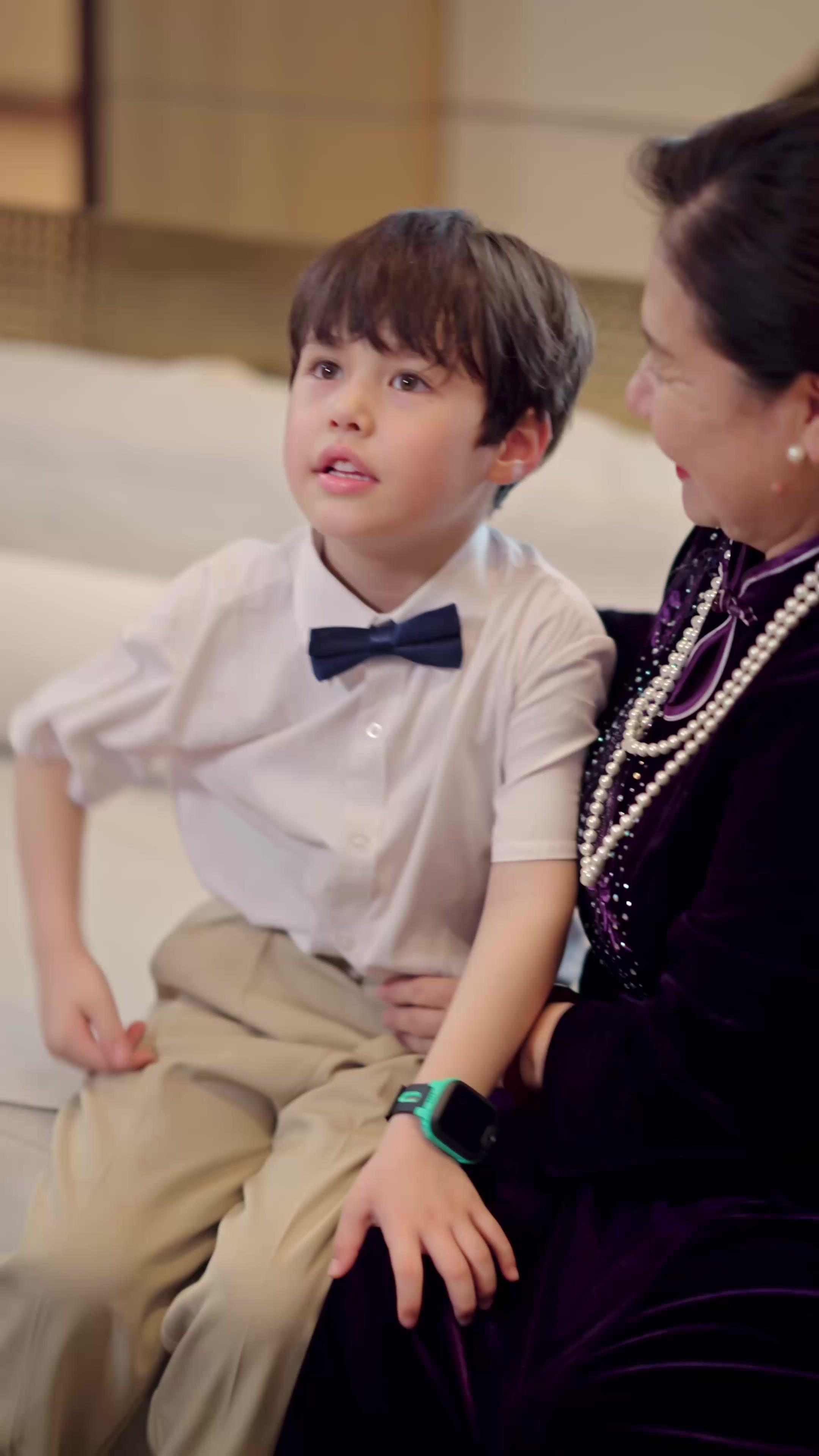 Papi, ¡sálvanos con un beso!