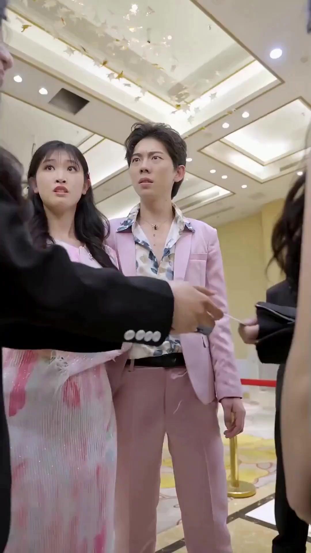 (Sulih suara) Makin Boros, Rezeki Malah Lancar