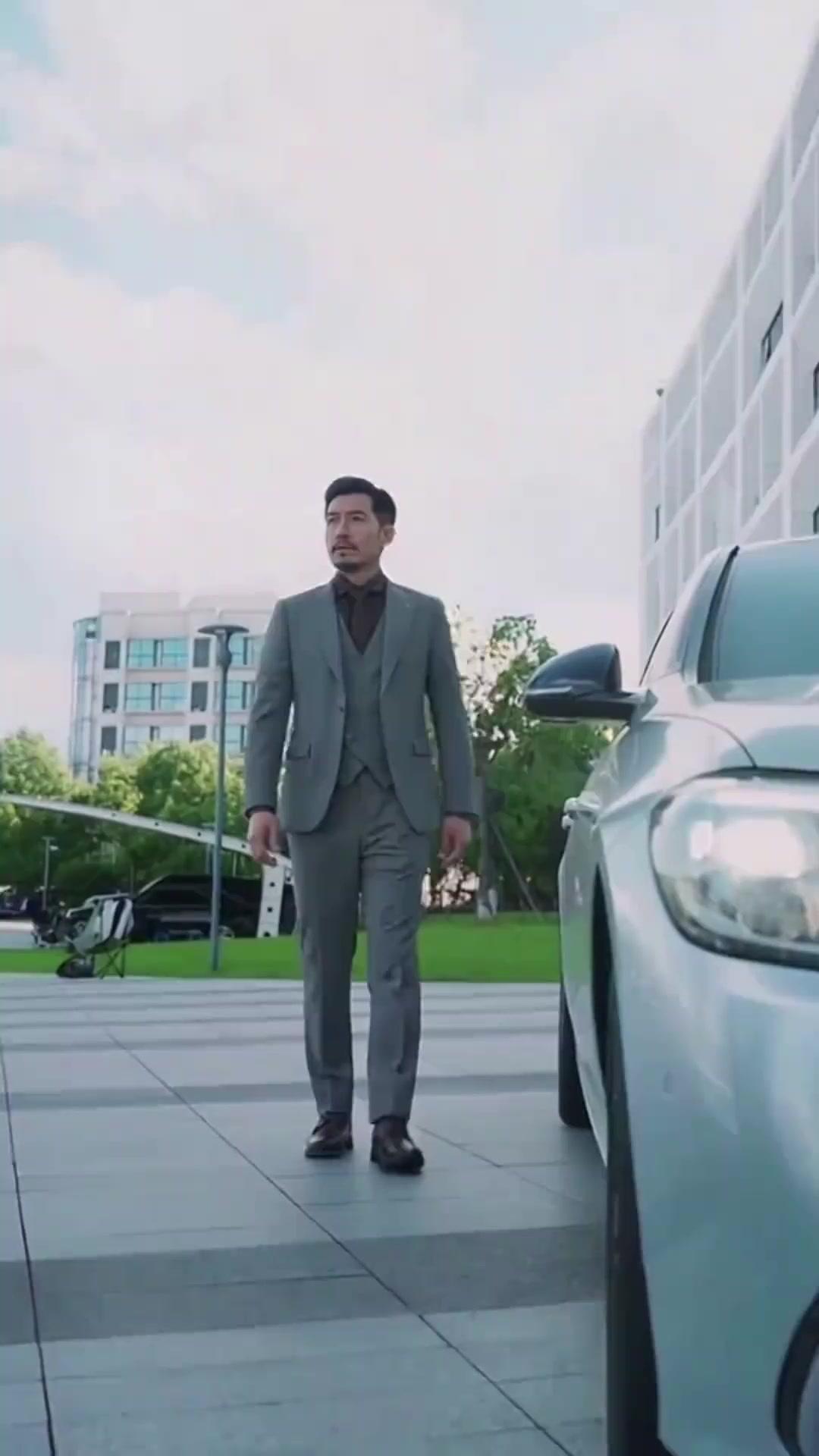 Ayahku Bohong, Aku Pewaris?