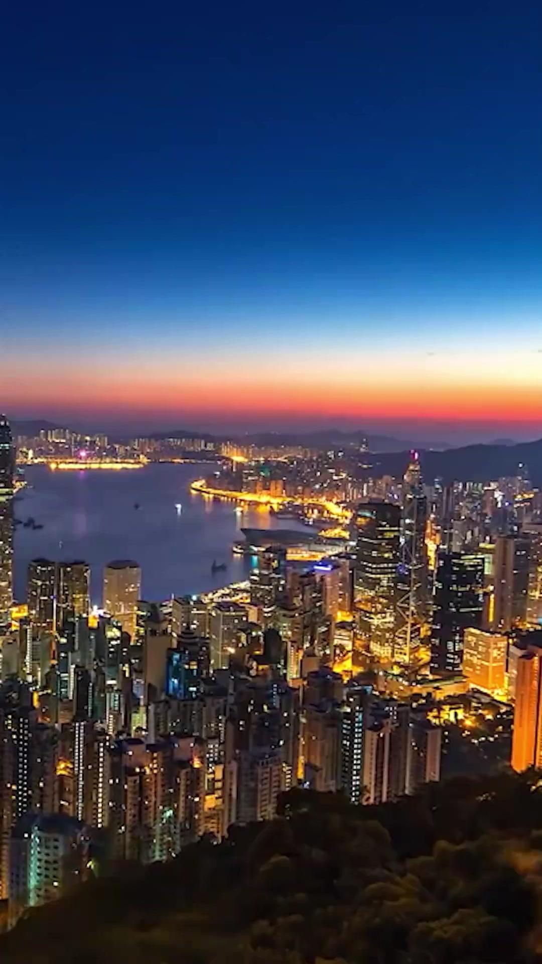 桃の夭夭たる 灼灼たり其の華