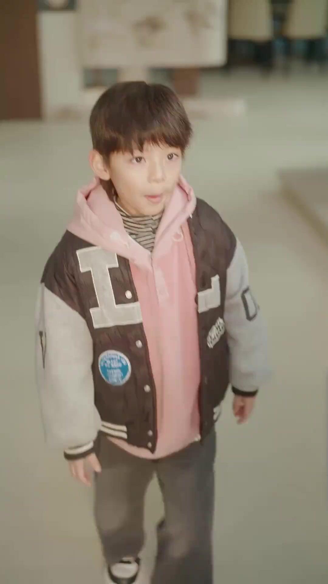 YÊU NHẦM THỜI KHÔNG