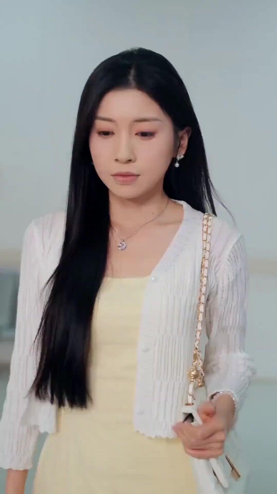 (Dubbed)Dumped Me Pregnant? Pay Up, Mr. Crazy!