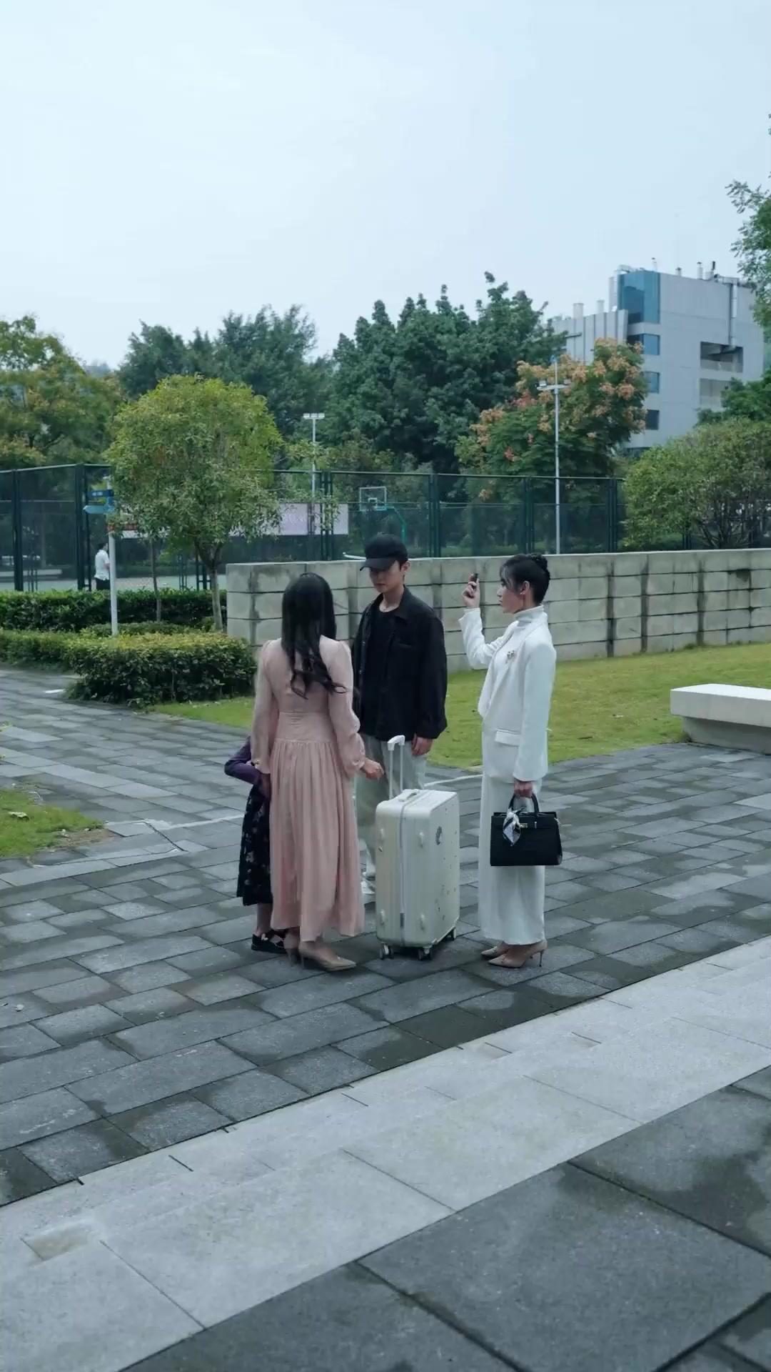 (Doblado) Una disculpa sin receptor