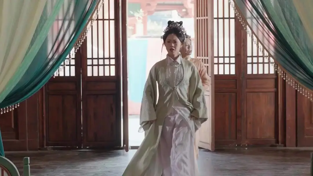 When Embroidery Meets Betrayal