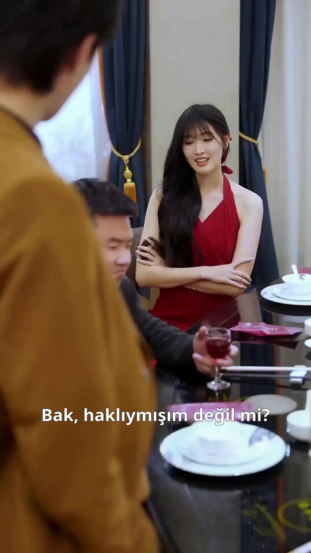 (Dublajlı) Para Kadınlara Harcanır