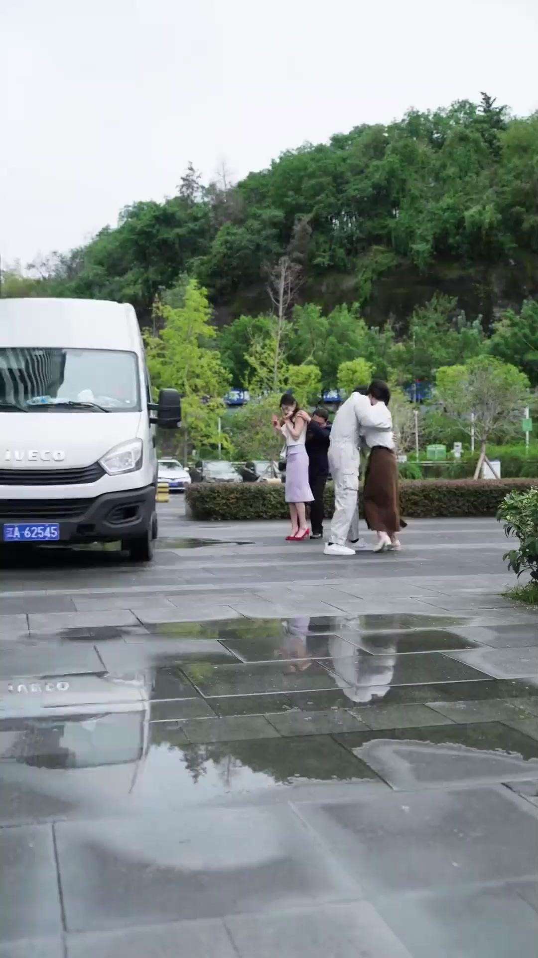 （粵語）閨蜜眼睜睜看我被京圈太子爺寵上天