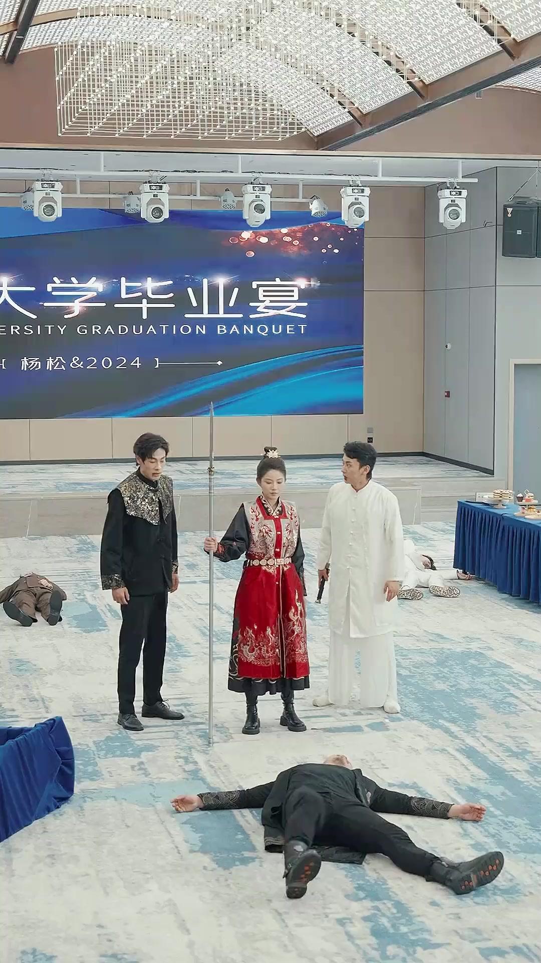 Adik murid datang! Semua kena bagi laluan!