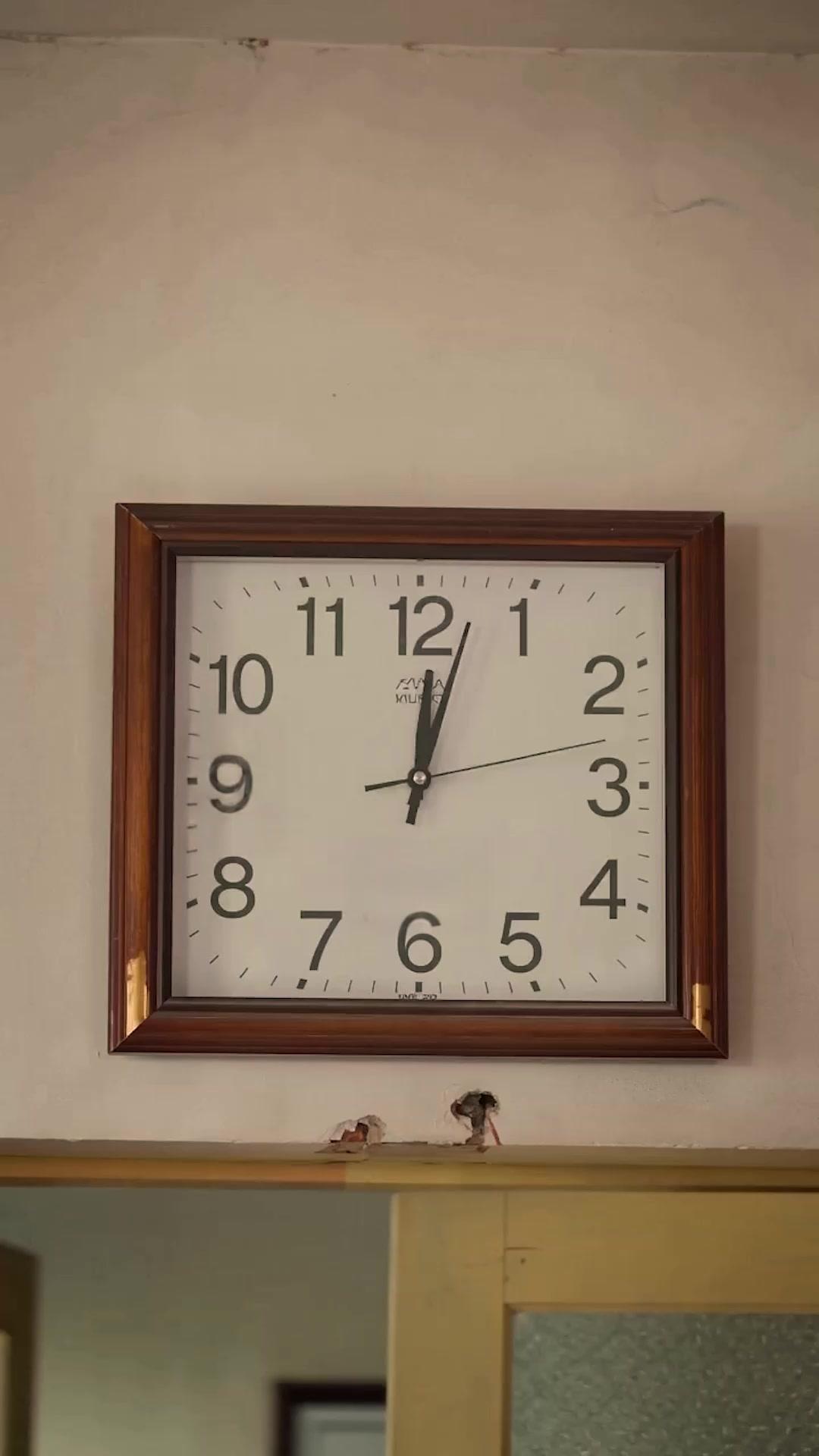 Zero Love, Billionaire Queen