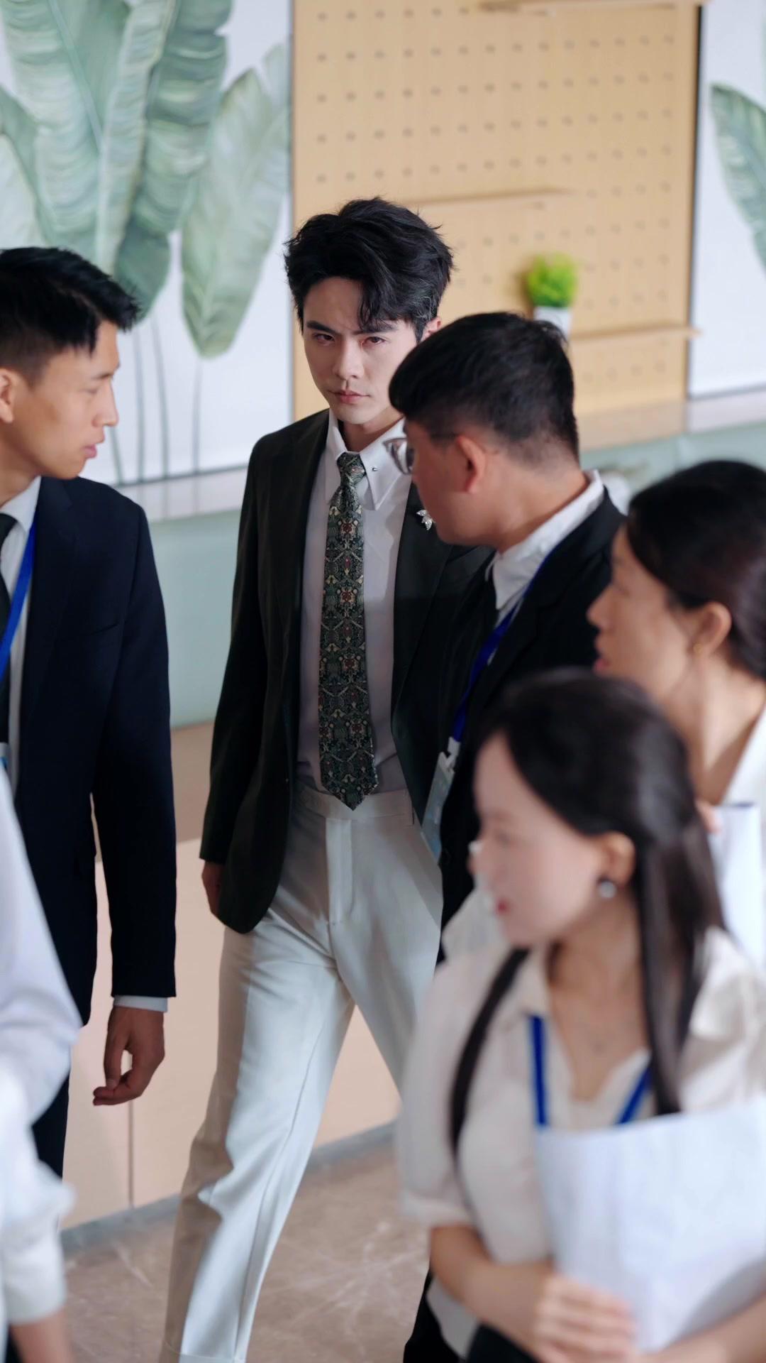 聯姻翻車後少爺們搶著愛我