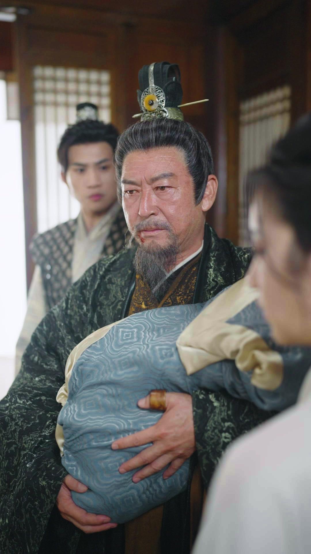 แค้นนางพญาทะลุฟ้า