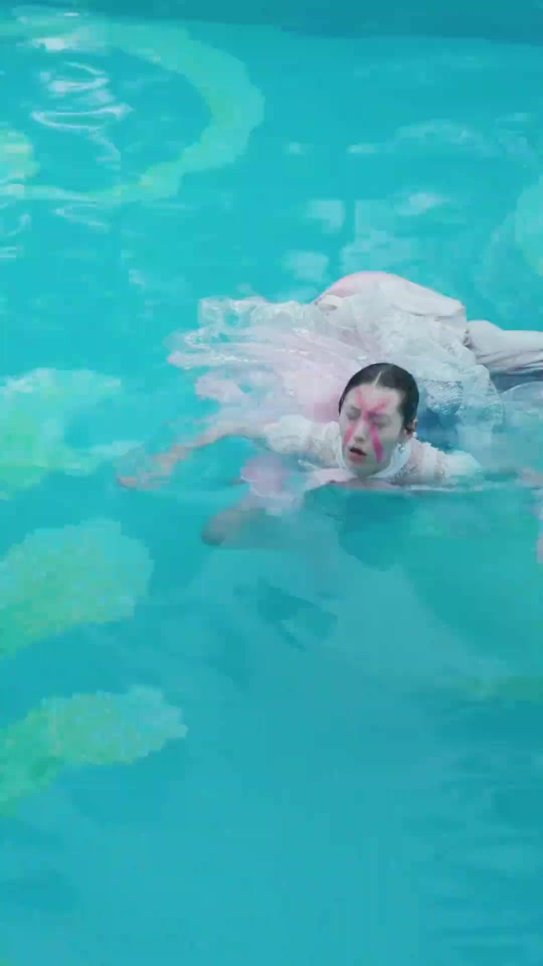 (Doublage)LA  FIANCÉE VÉNALE : ERREUR FATALE