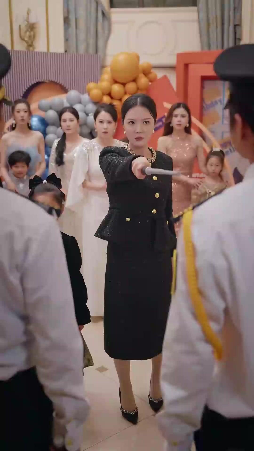 (Dubbing) Atas Nama Ibu