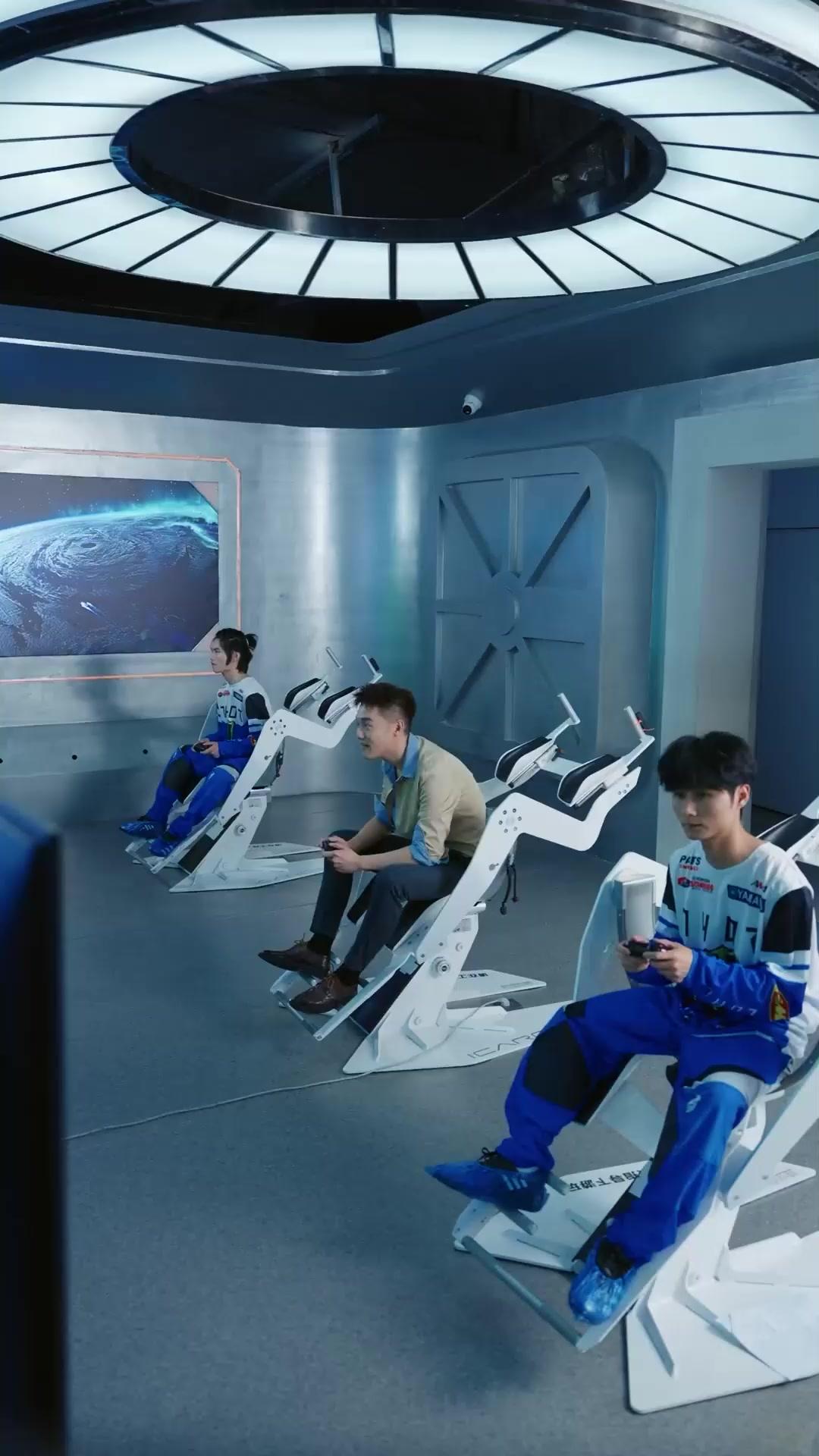 (Dubbing) Pembalap Hilang: Kembalinya Amir