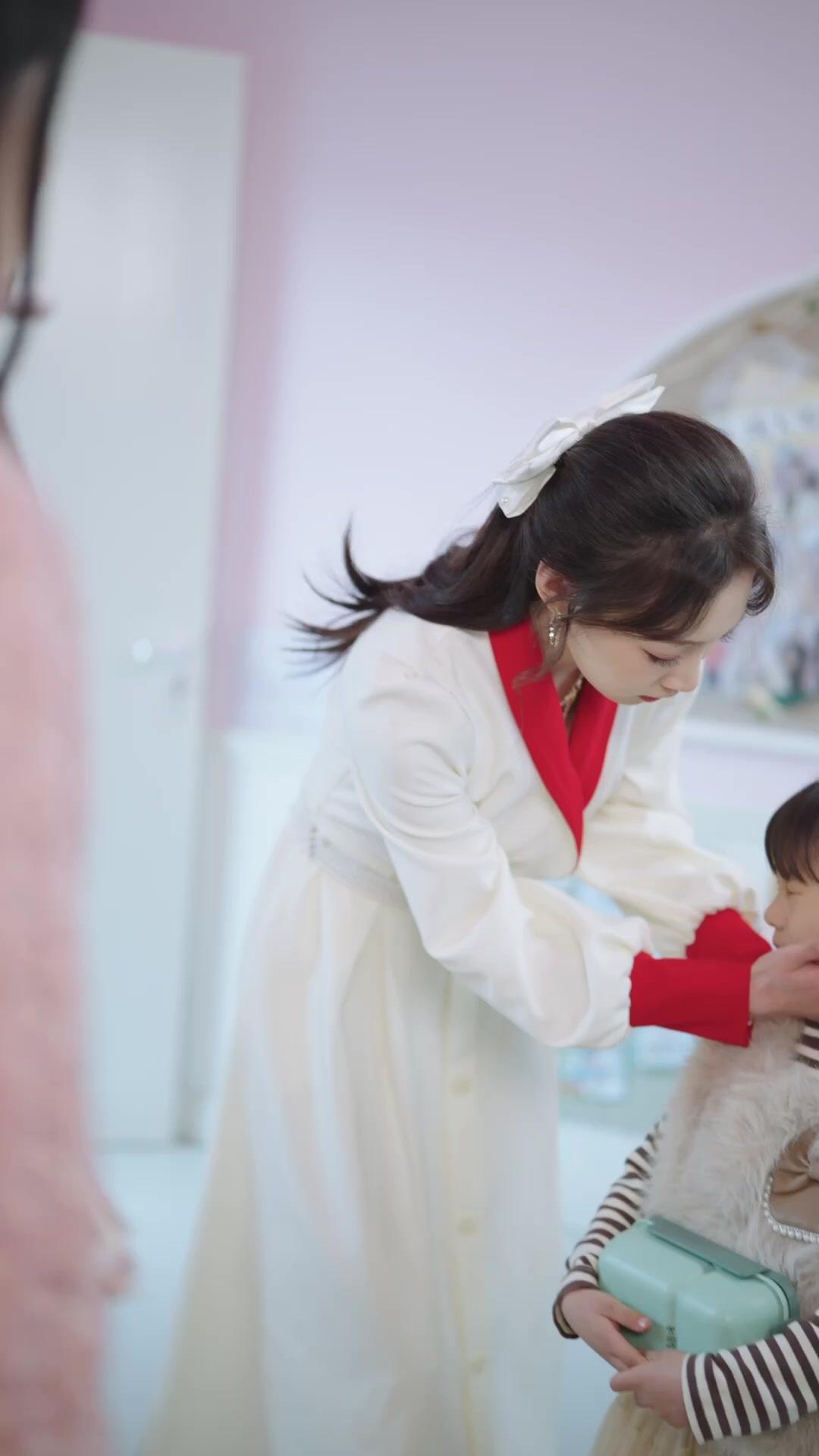 Fallen Heiress Rising to Glory