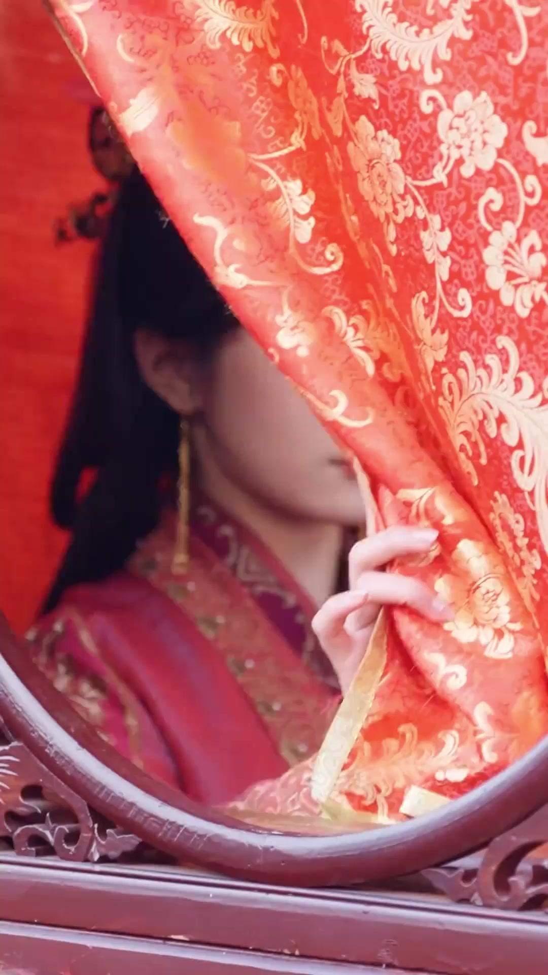 (吹き替え) すれ違う恋 二度と逢えず