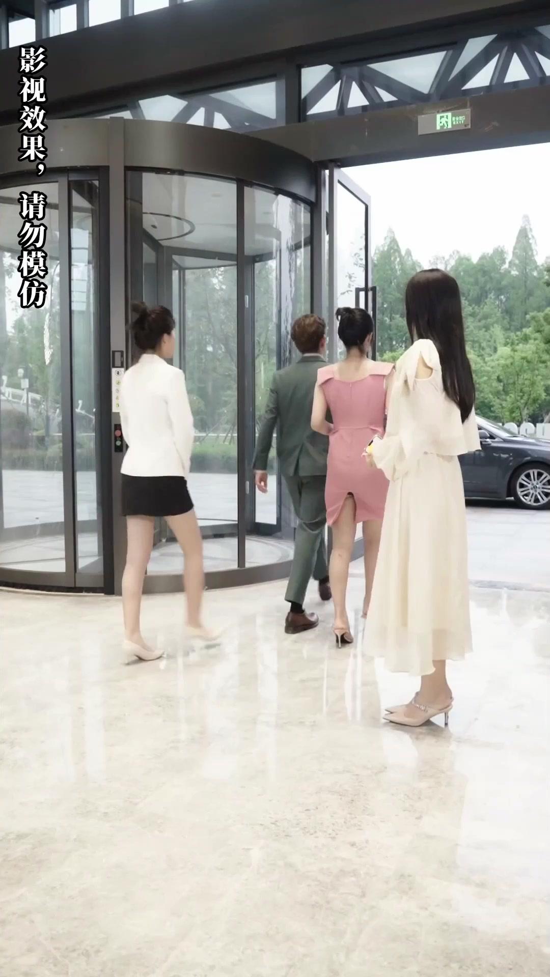 Anak Kembar Mantan Suami