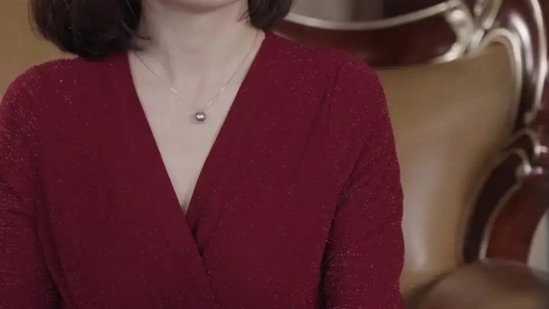 When the Younger Sister Smirks