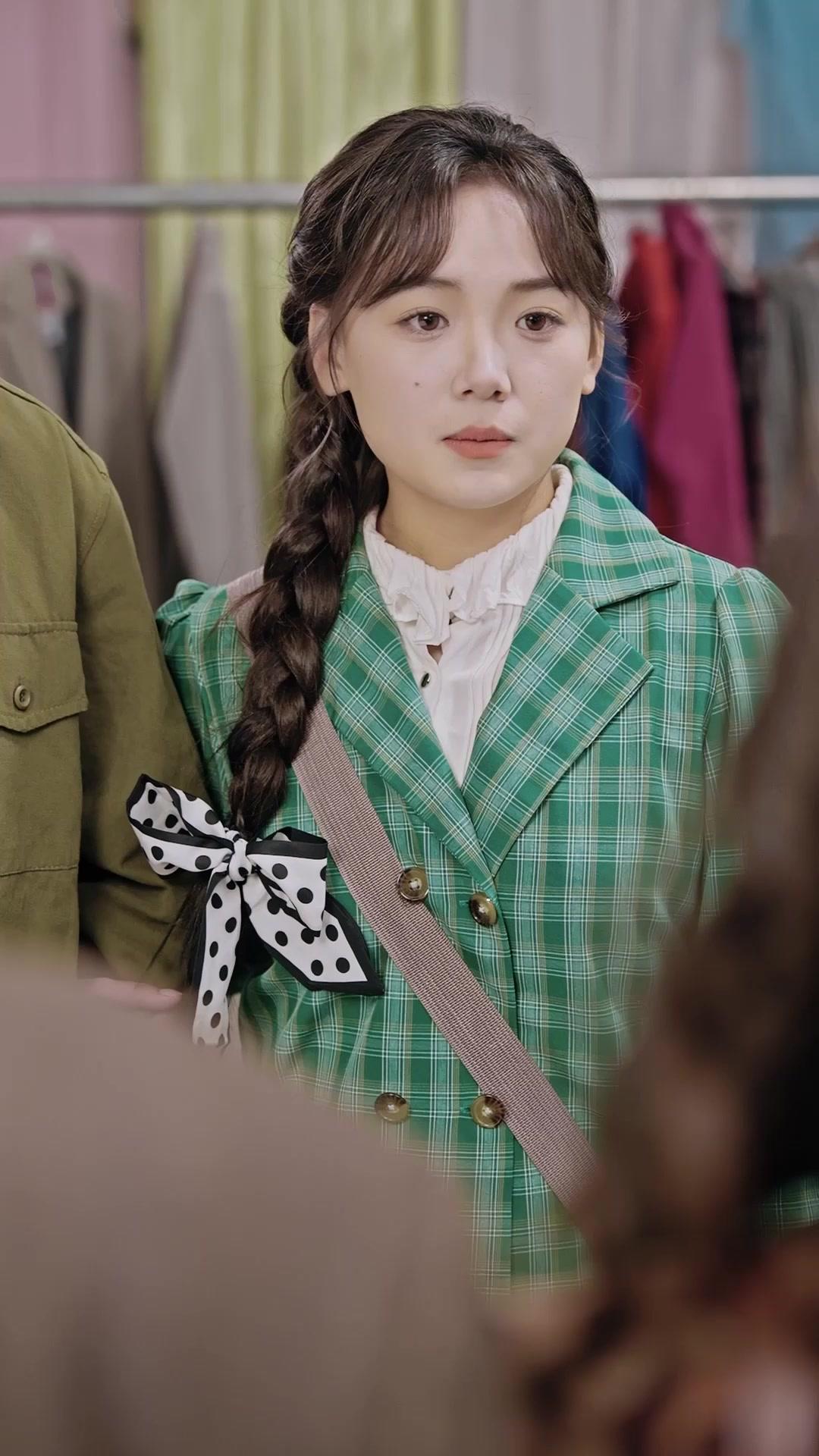 พี่น้องคนละทาง