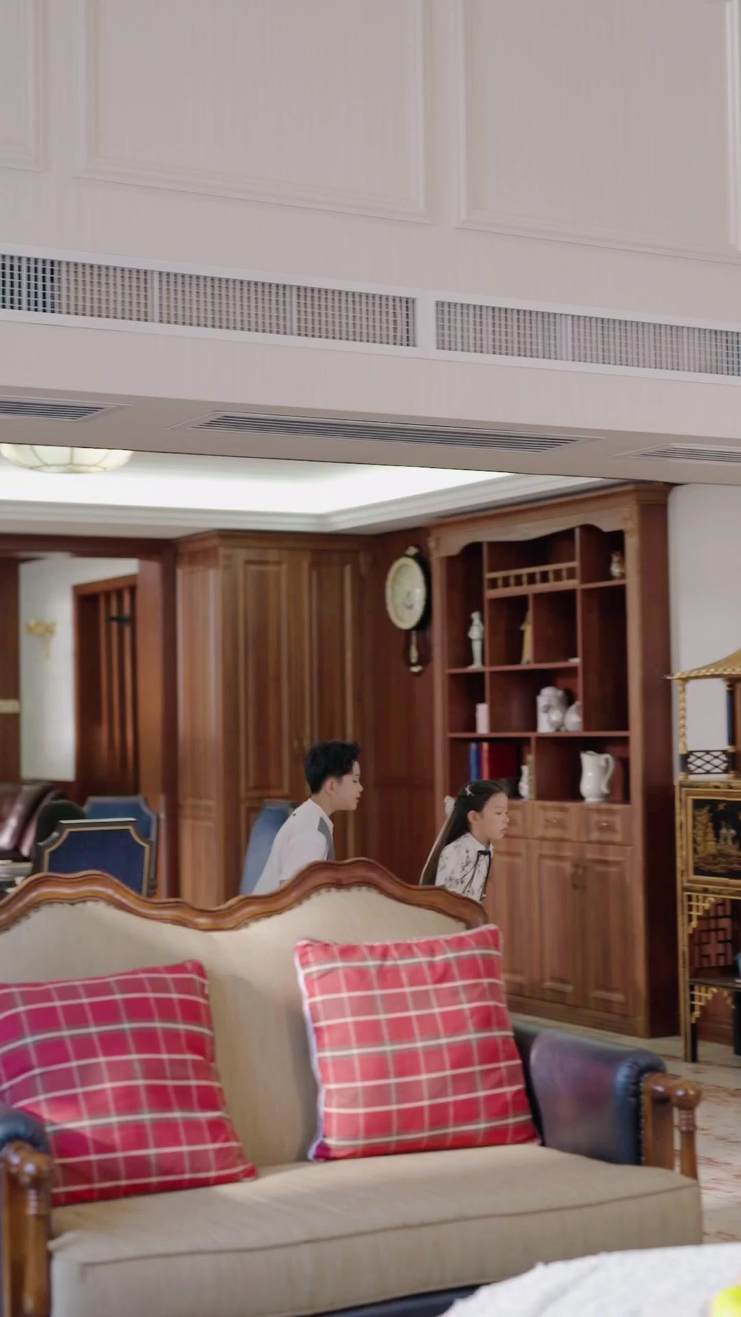 Surprise, Mom! It’s Your Real Daughter!