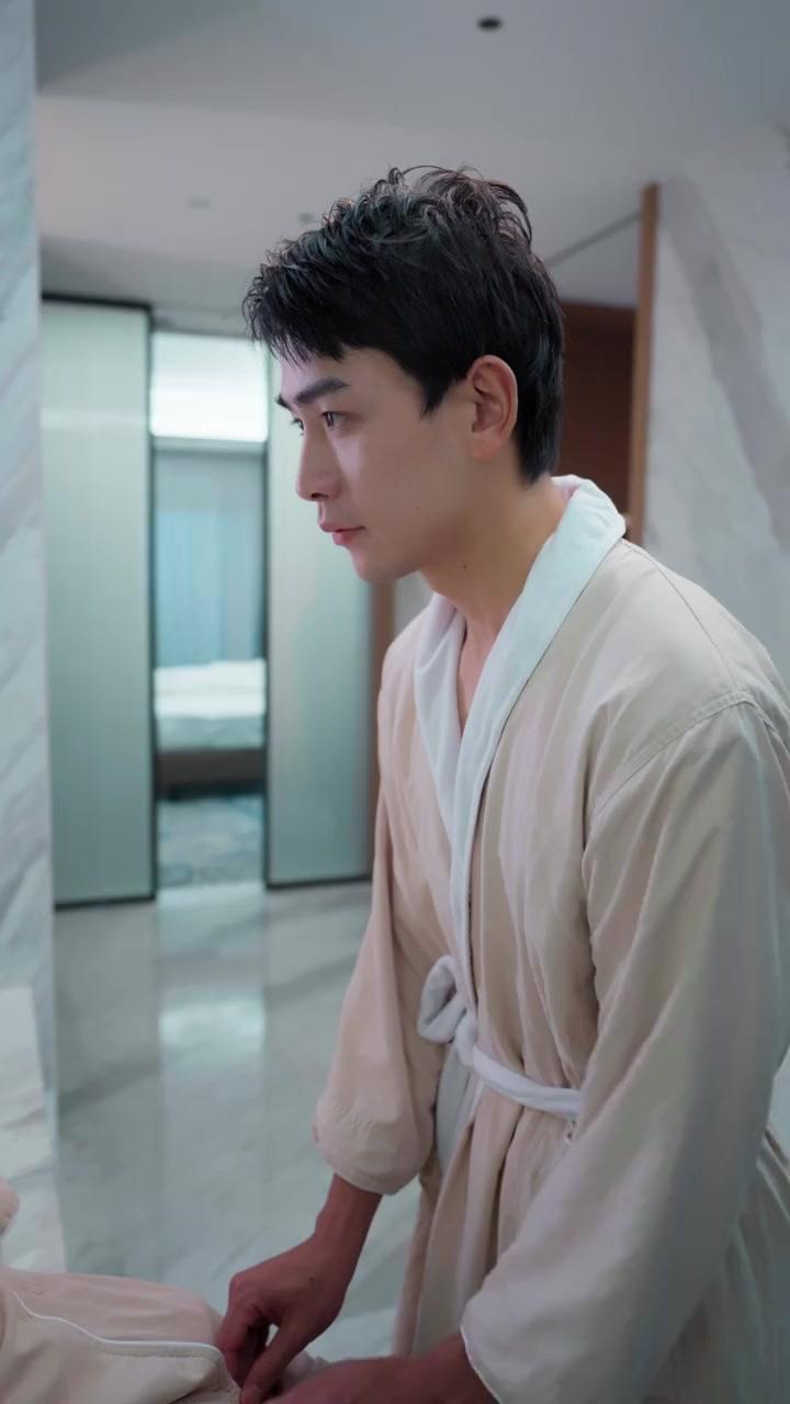 Sorry, Female Alpha's Here