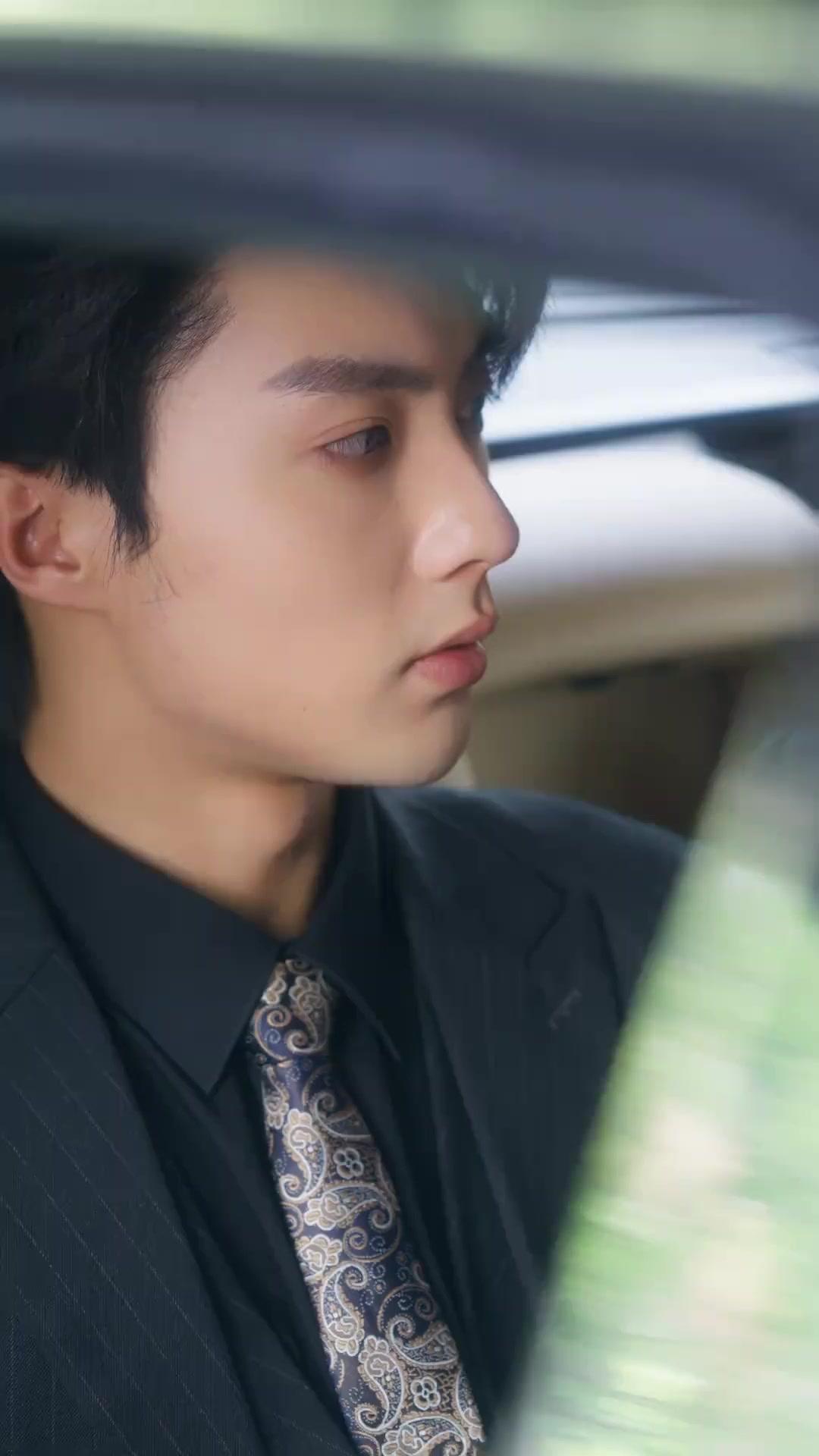 DUMPED! To My Brother's Enemy