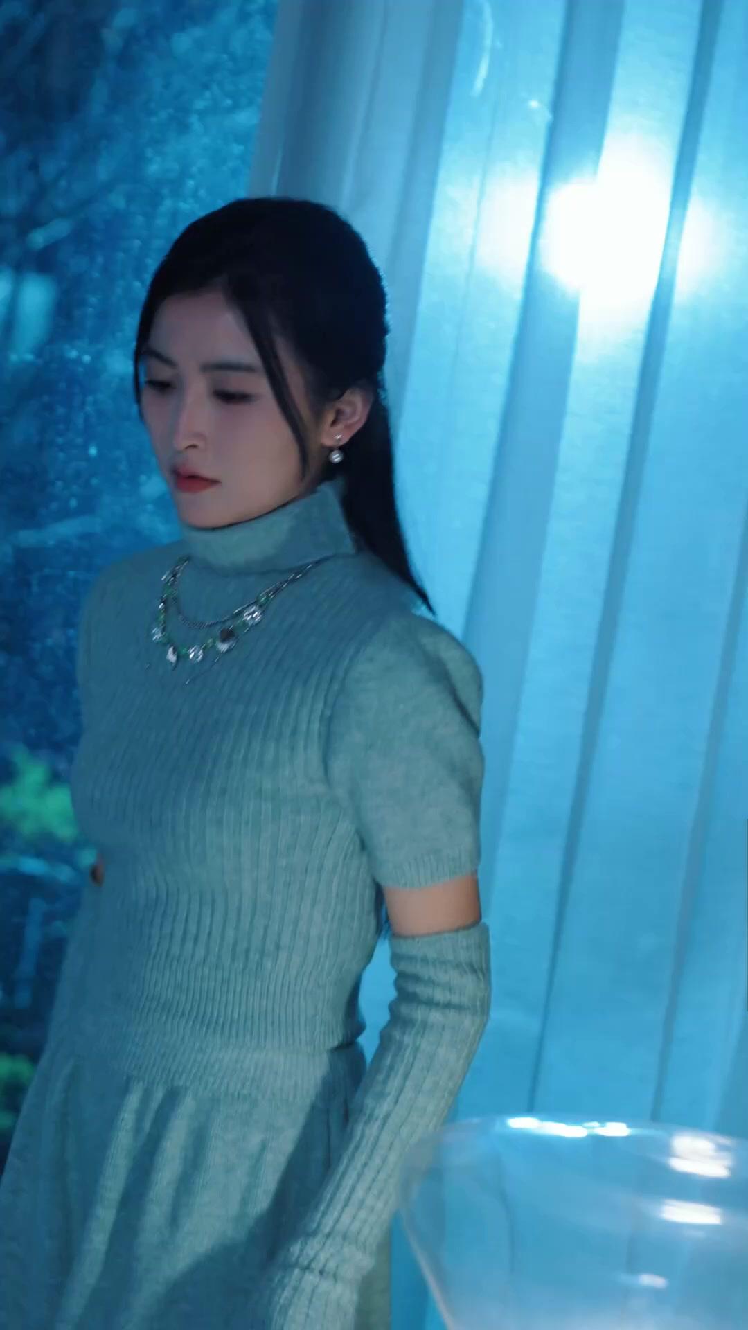 Jatuh Cinta dengan Adik Iparku