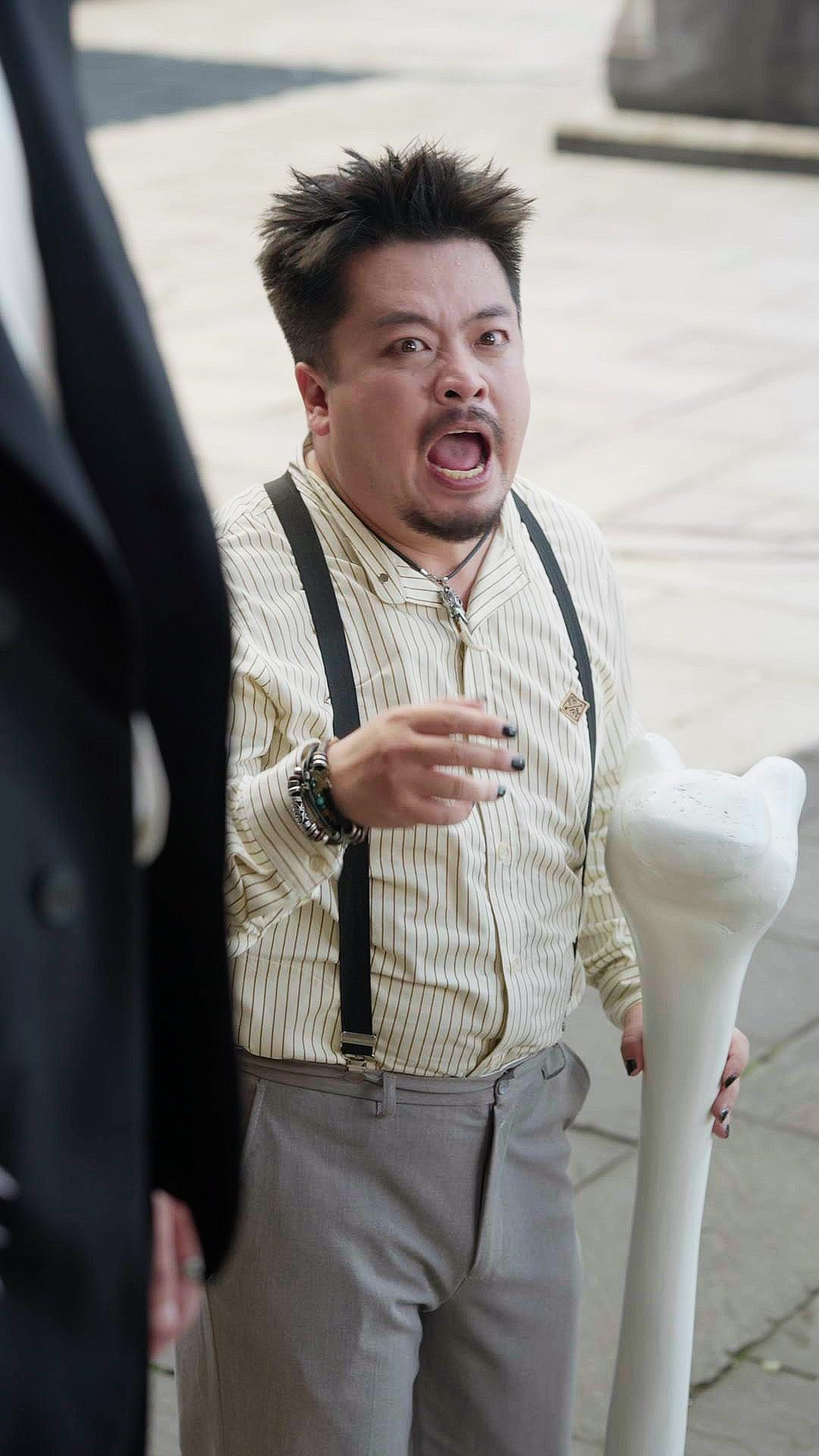 Turun Gunung Demi Cinta