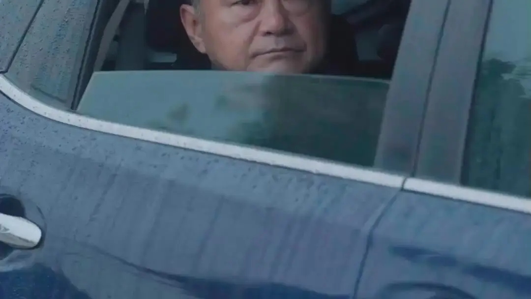 When the Secretary Holds the Pen—and the Power