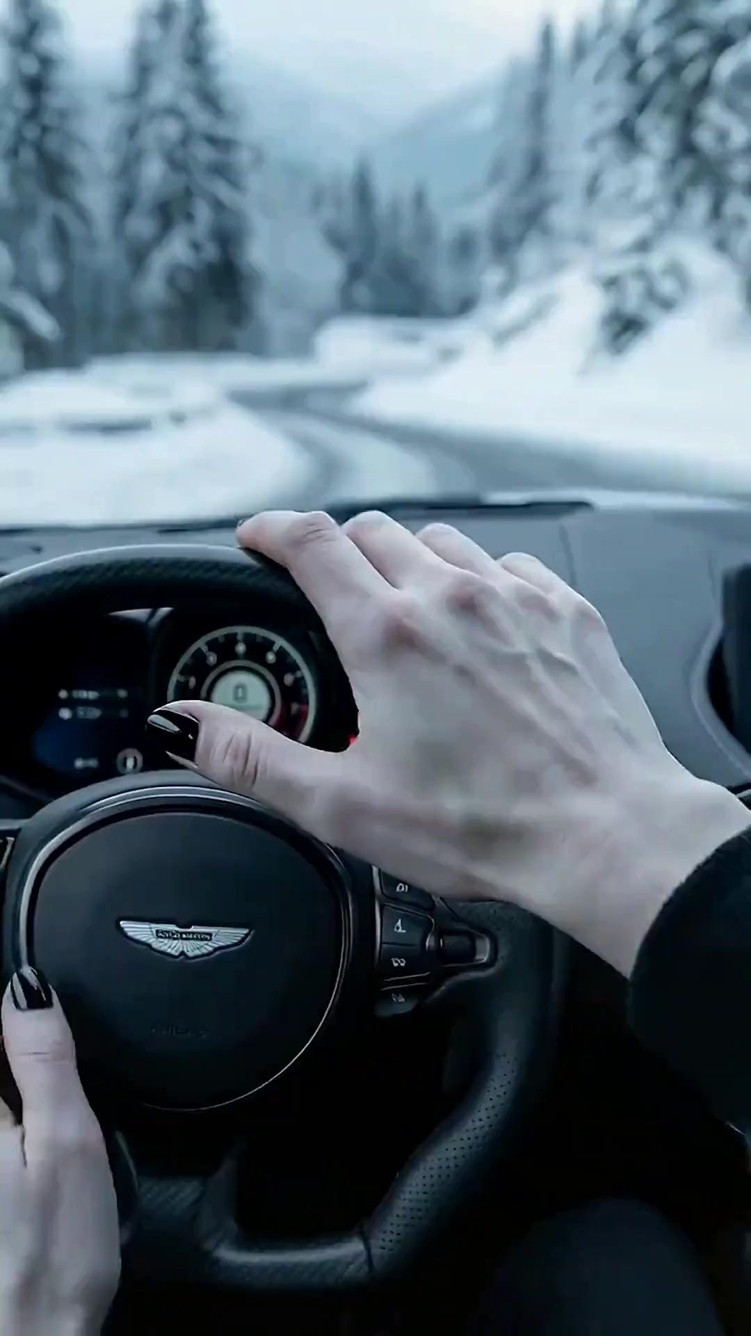 (Doblado) Destino de fuego y hielo