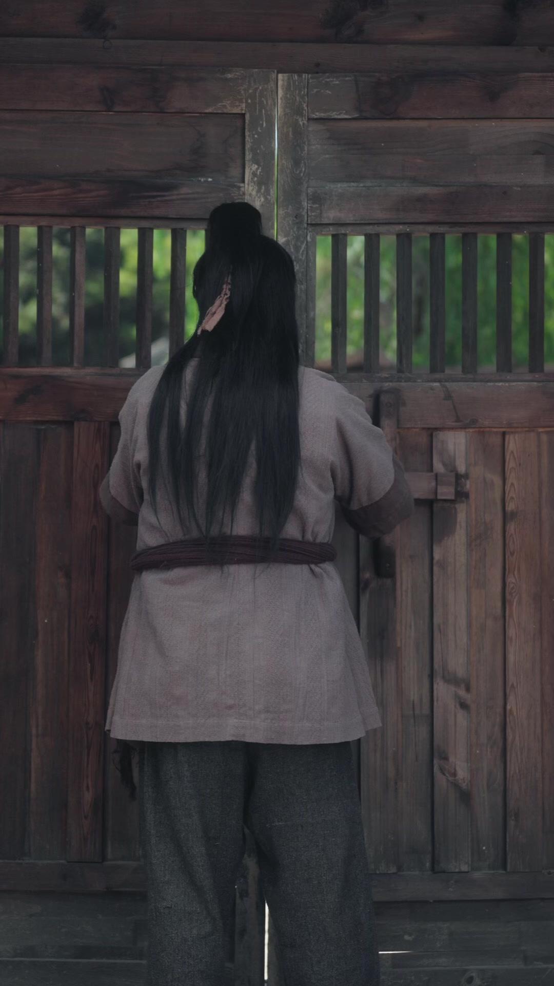 Balik Masa Lalu, Nikahi Kaisar Cantik!