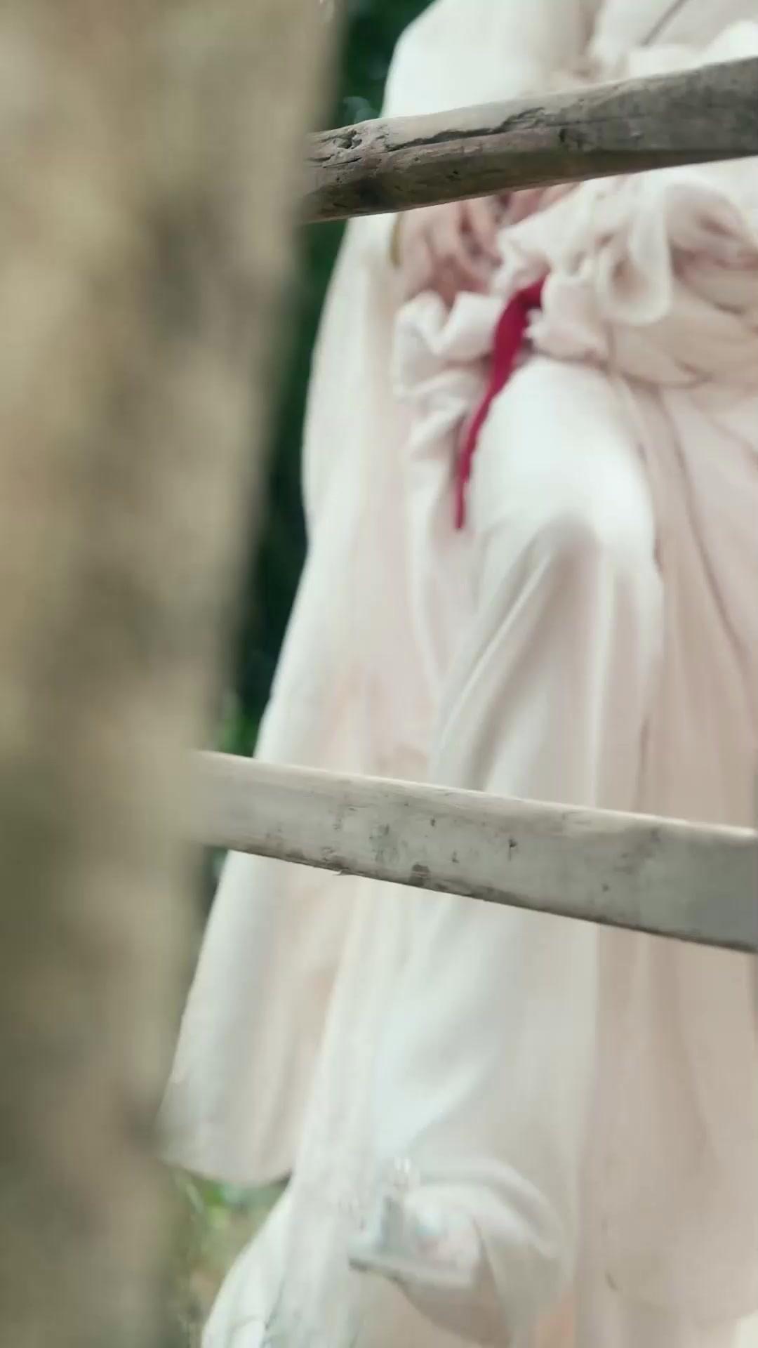 100 MISSIONS OU PÉRIR