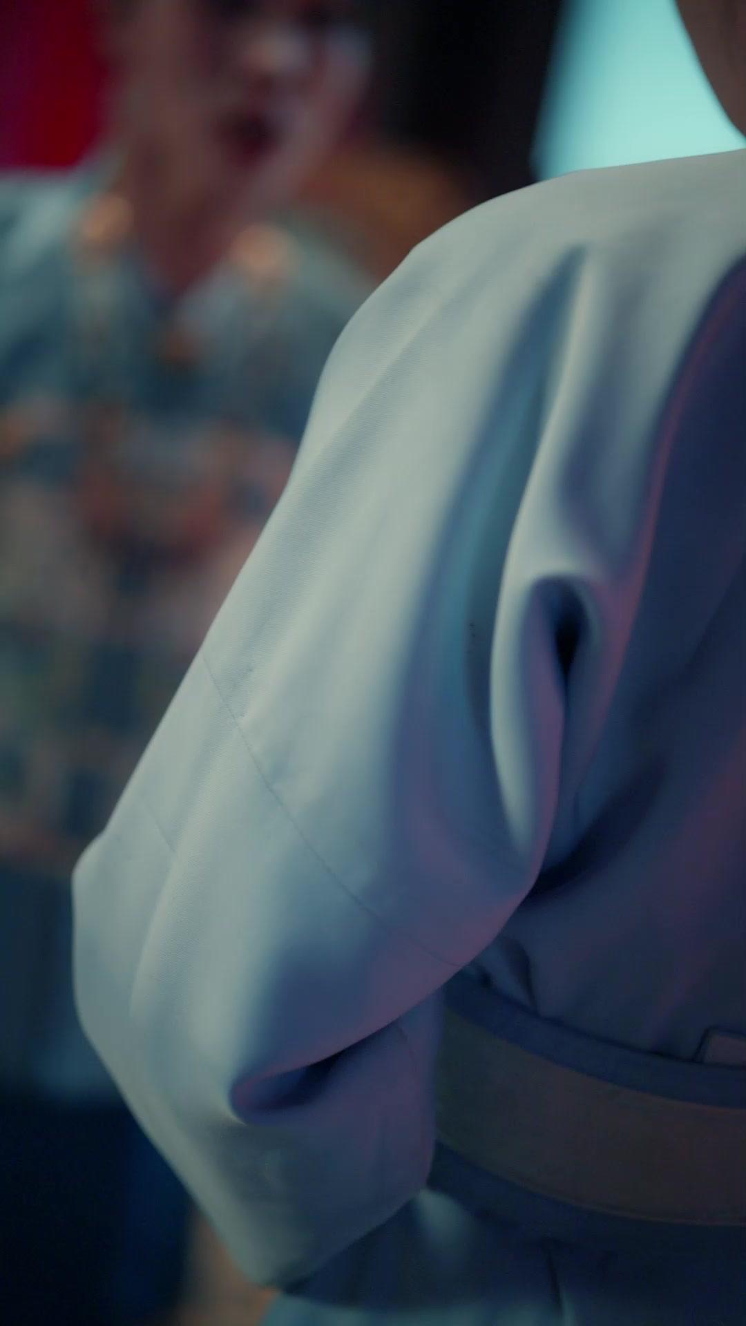 De la traición al trono