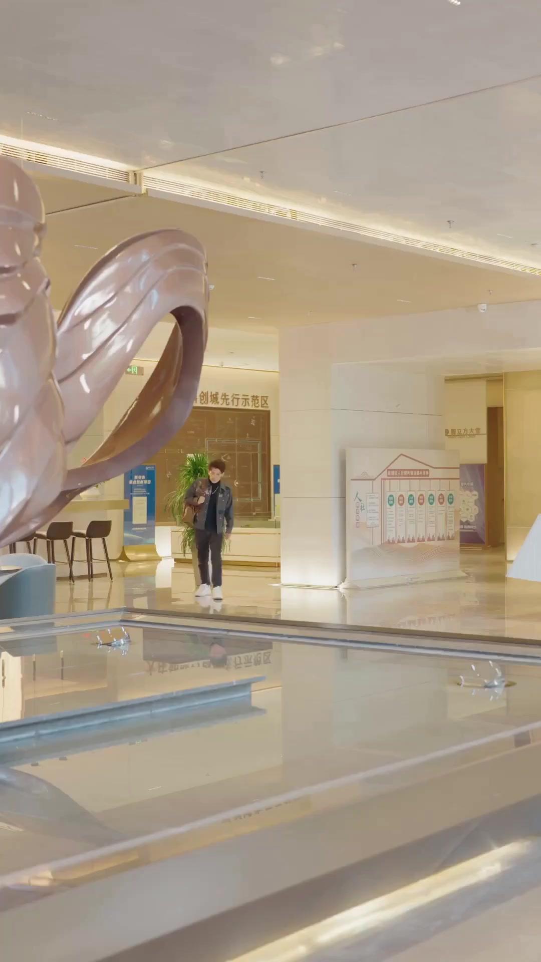 (Dubbed) The Flirt Genius Went On Strike!