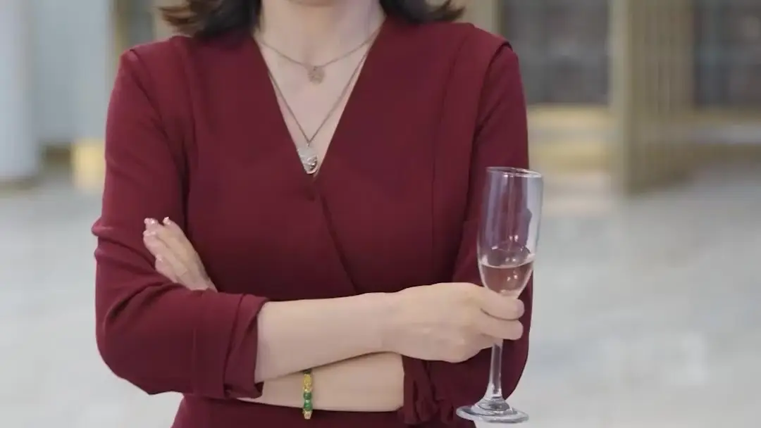 Just Divorce, We'd Love to Marry You: When a Check Becomes a Mirror