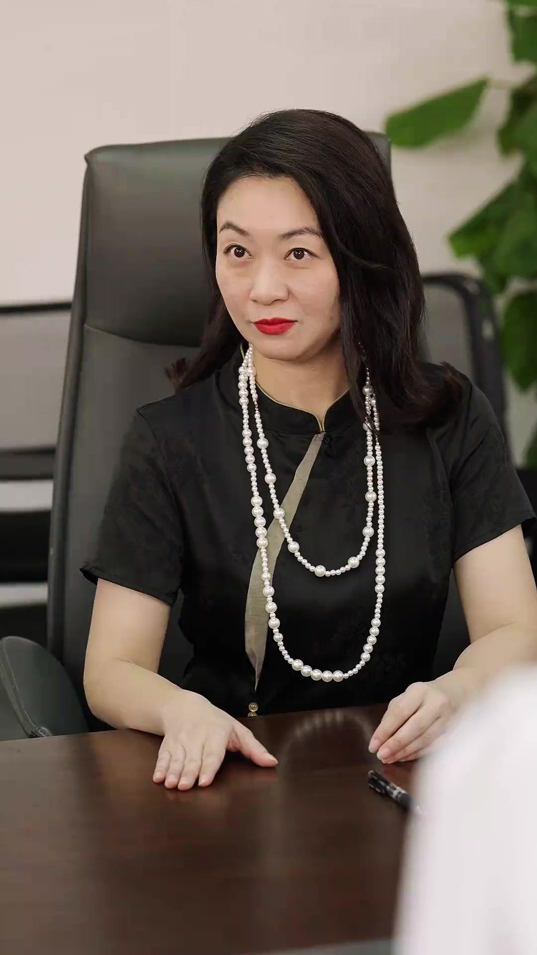 Dopo la Discesa dalla Montagna: Ho Ridato Potere al Mio CEO!