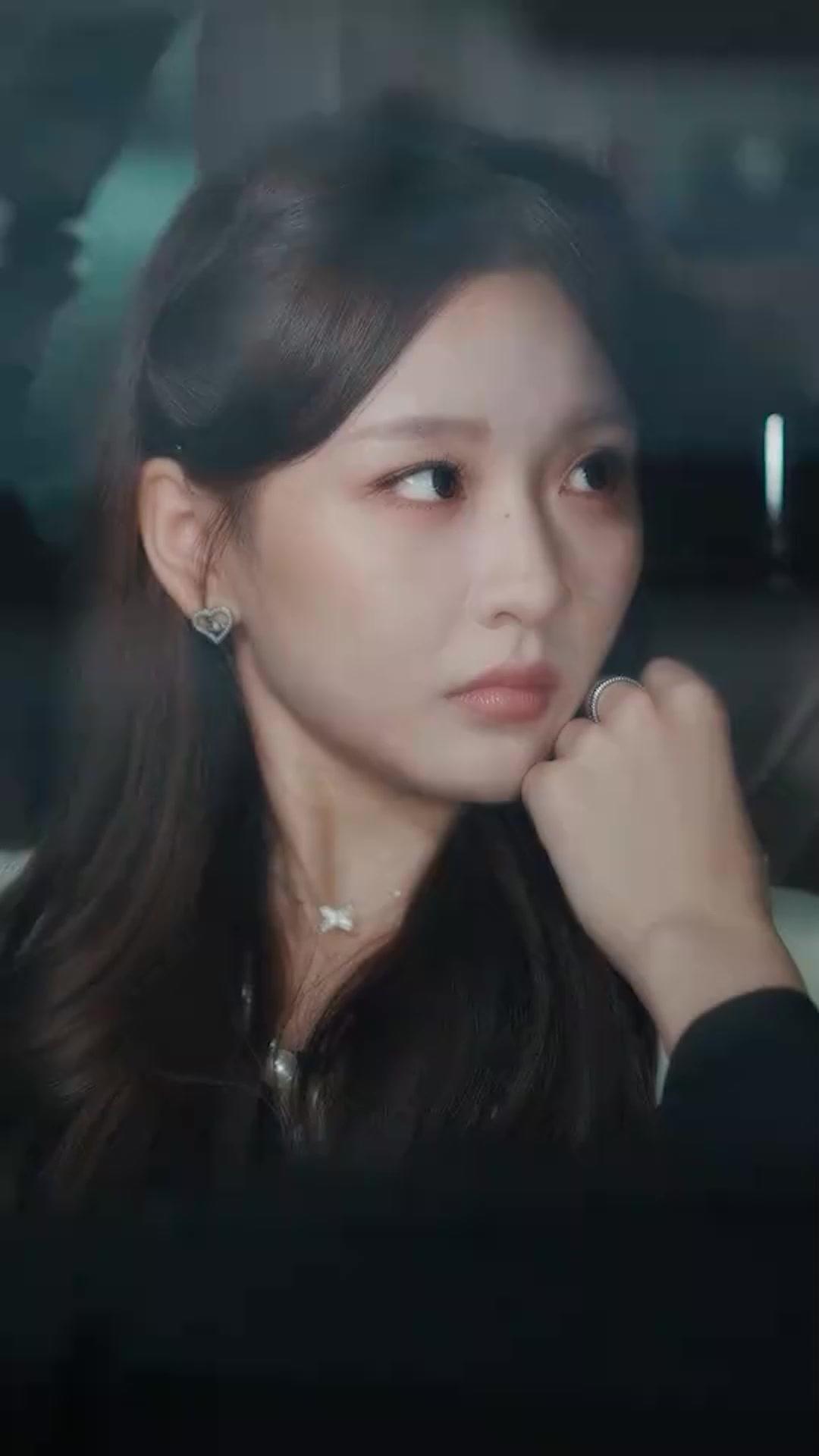 حين لا يتأخر القمر