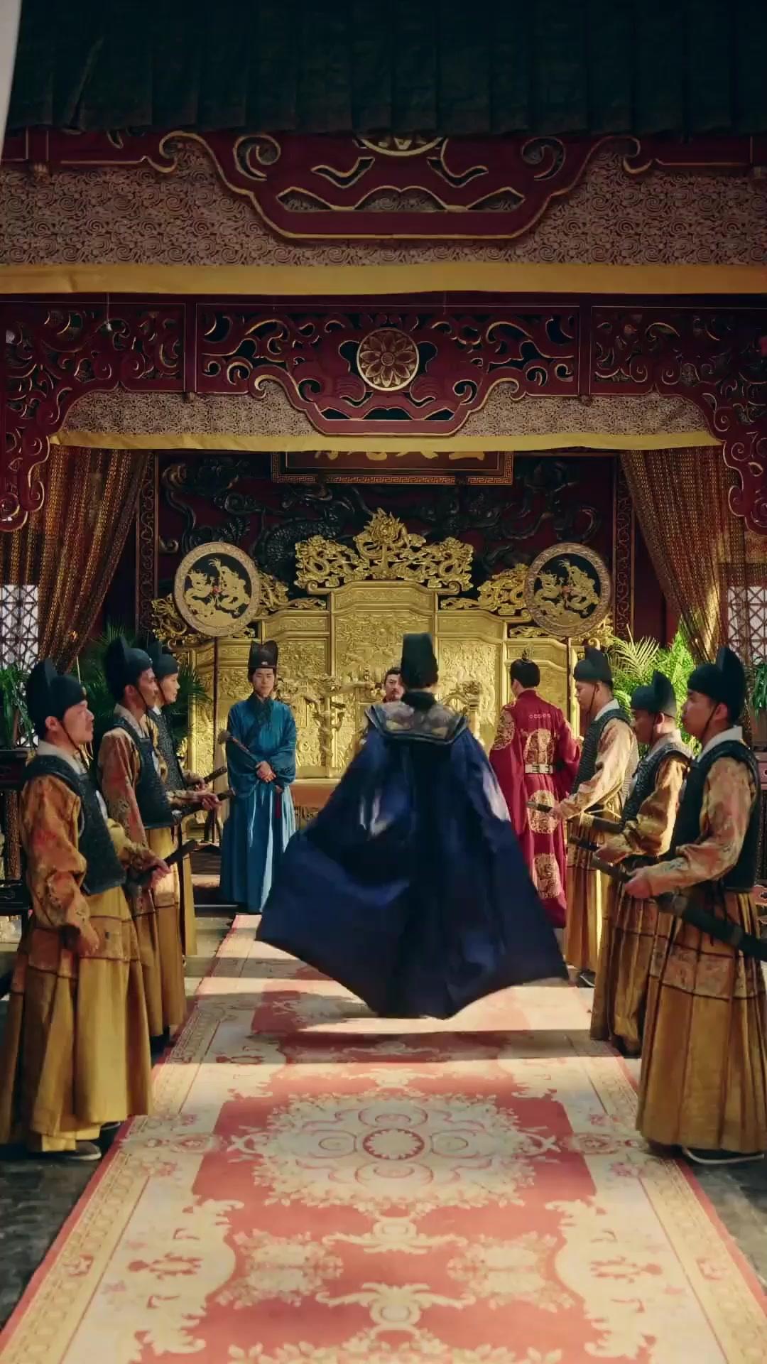 Crown Snatched, Queen Ascends