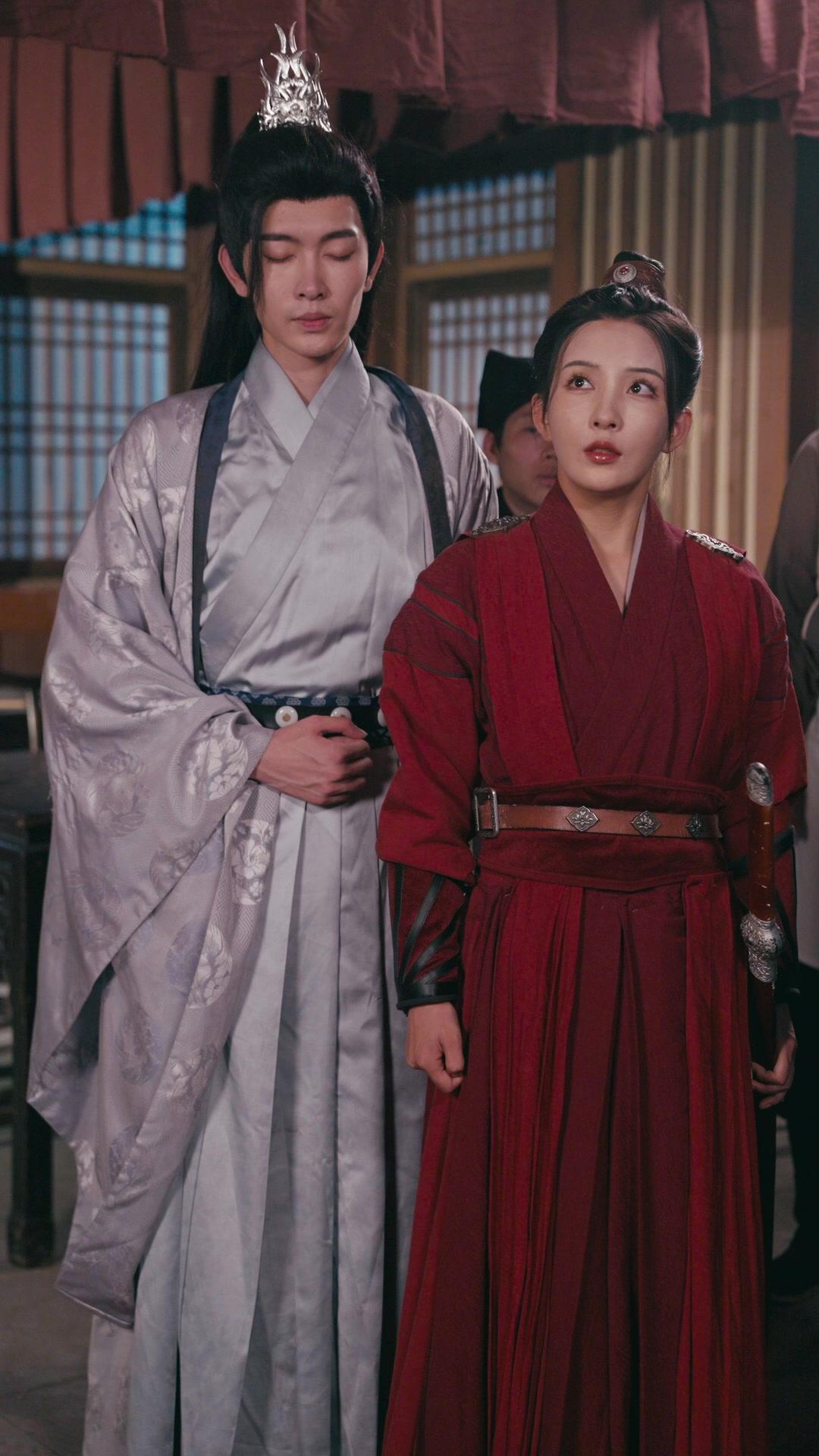 Dewa Pedang di Antara Kami