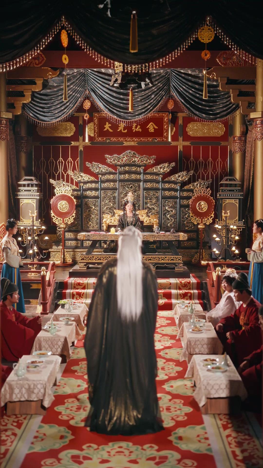 The Wolf King Is My Consort