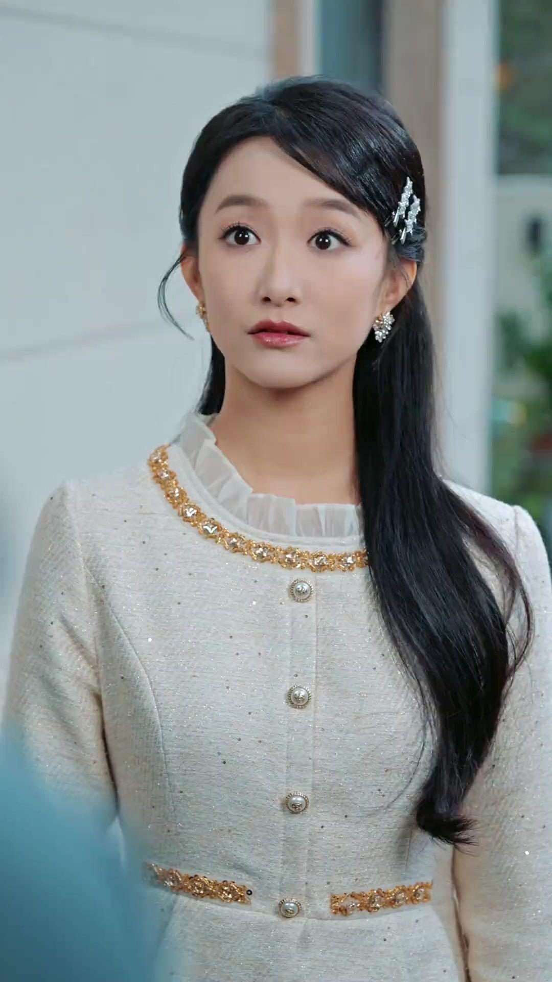 Đừng Coi Thường Cỏ Dại