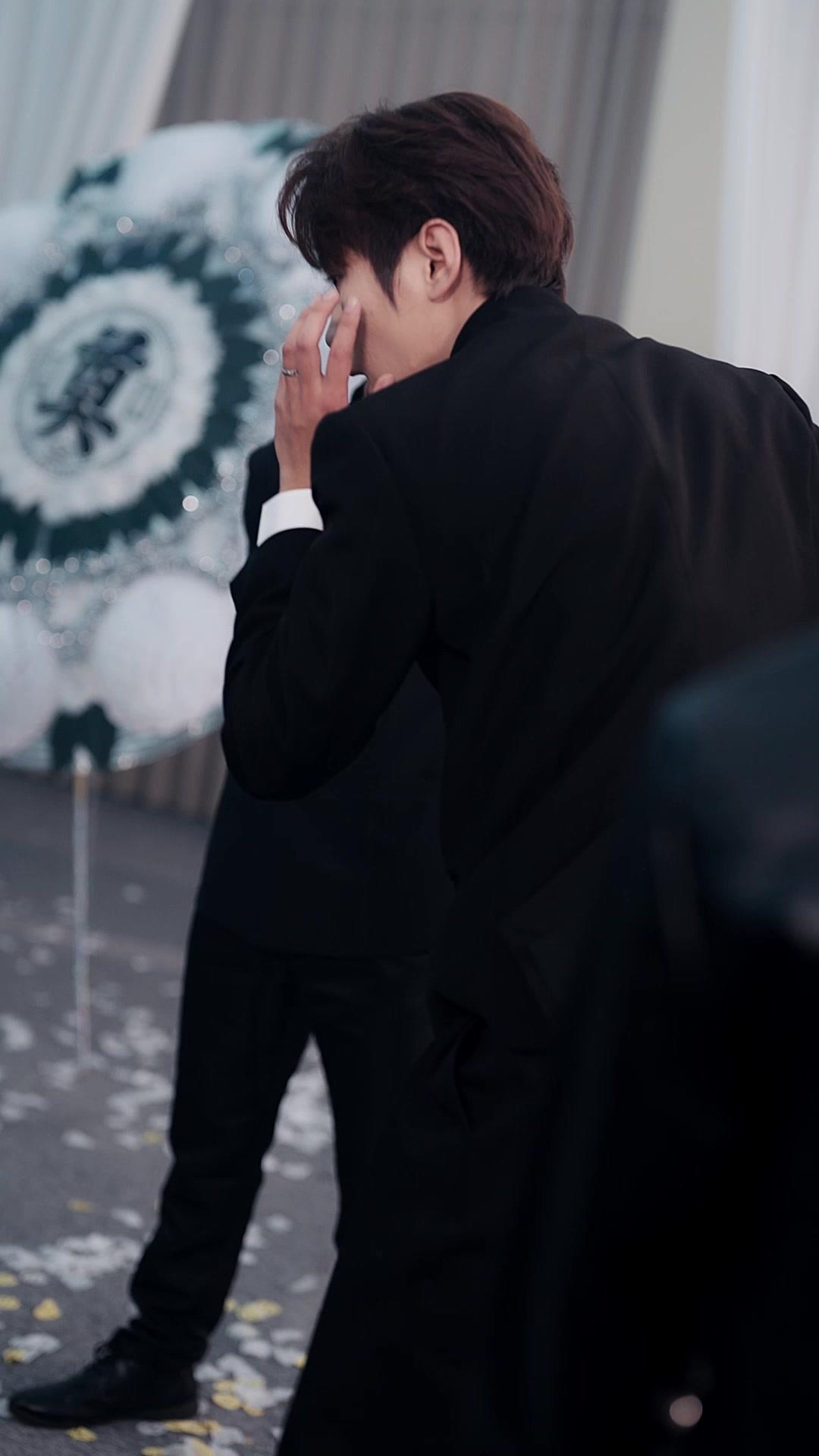 Irmã Poderosa, Rainha Máxima