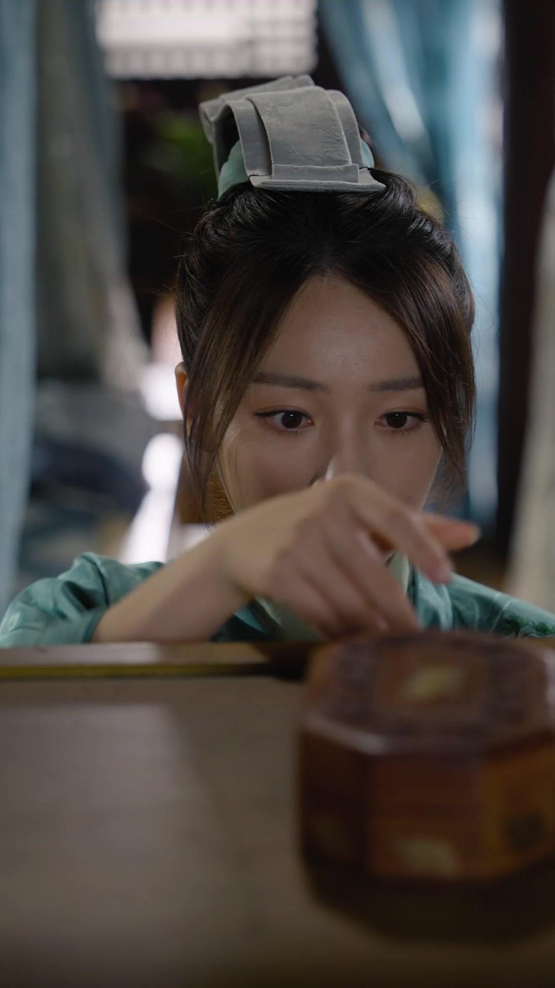 Yeşil Dağ’daki Sırlar