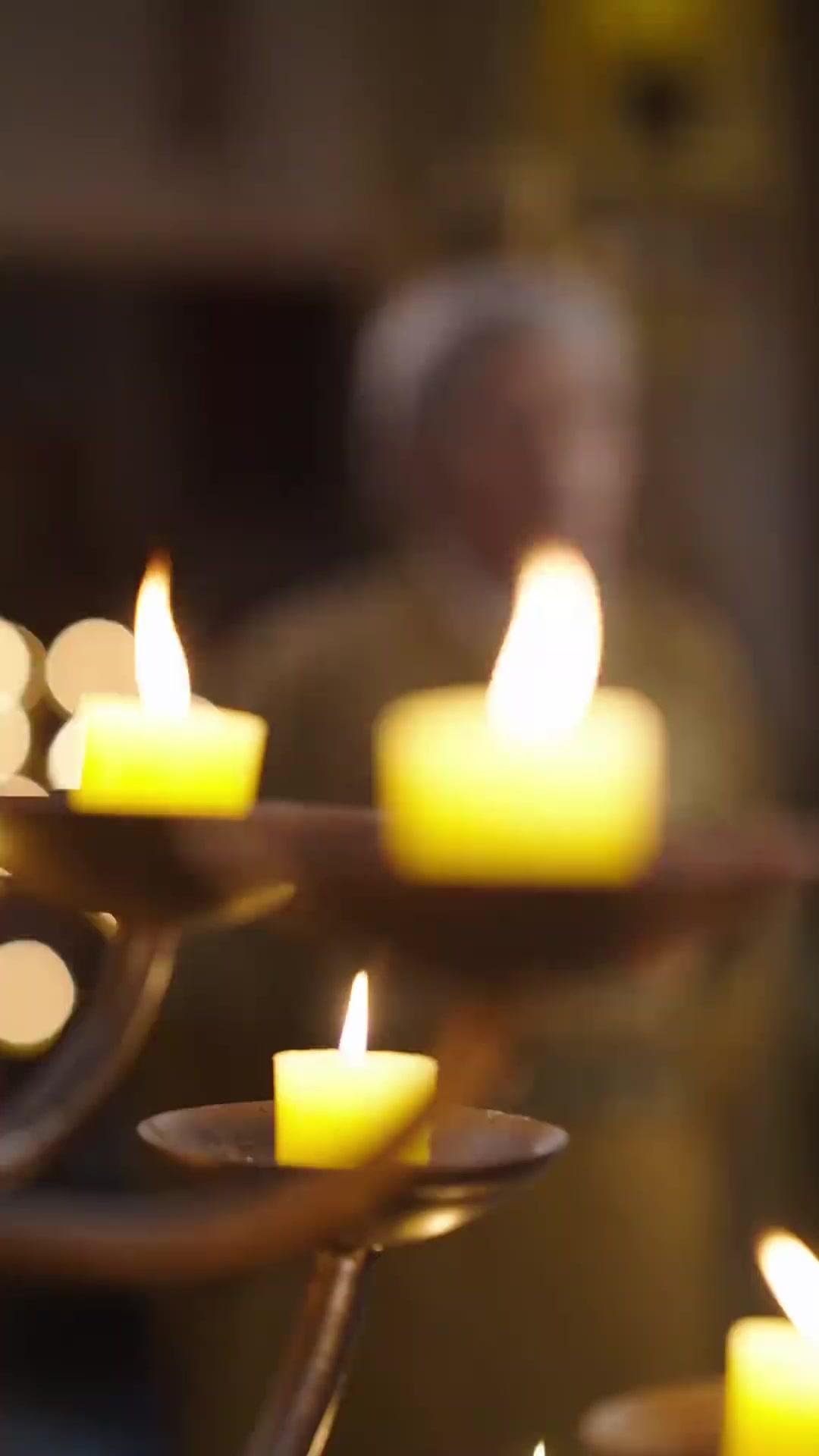 องค์ชายเสเพลซ่อนคม 