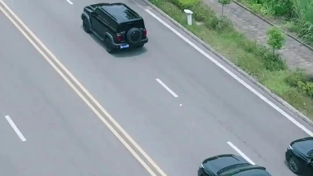 As Master, As Father: When Polos Speak Louder Than Suits