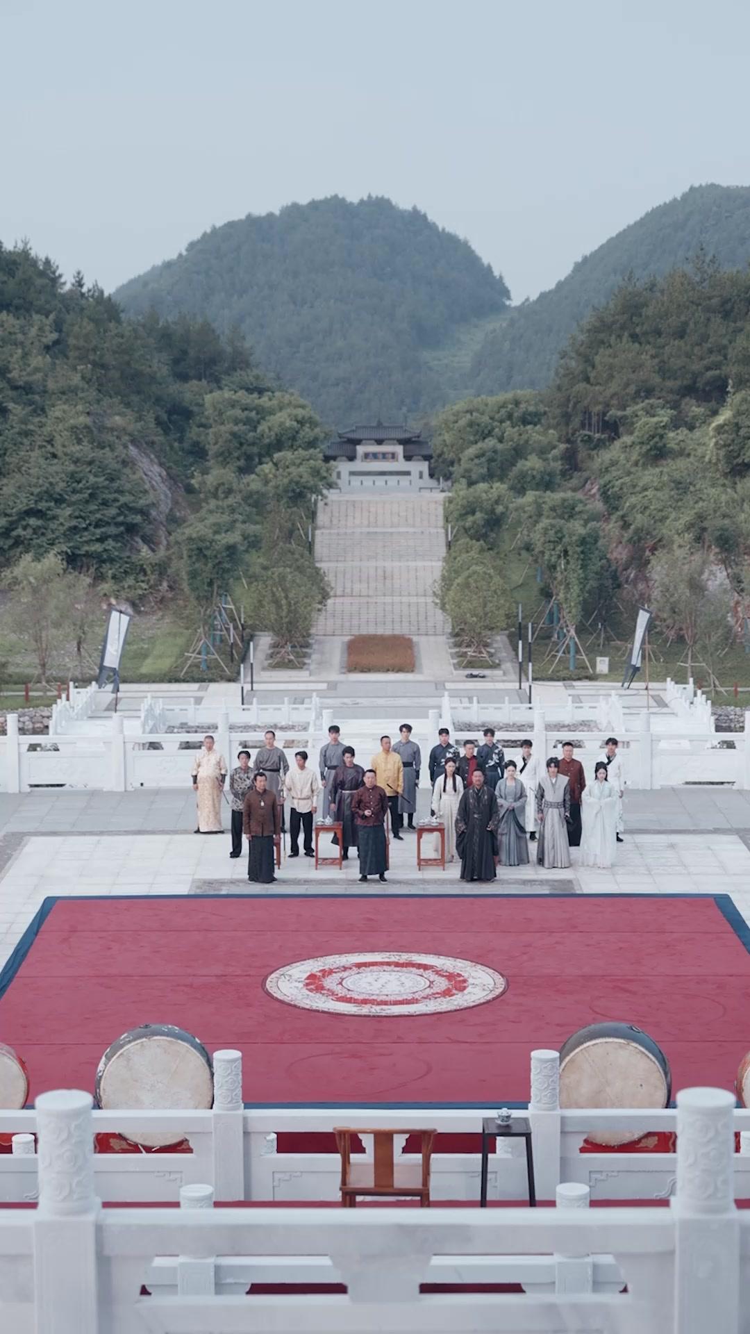 Volvió para hacerles pagar