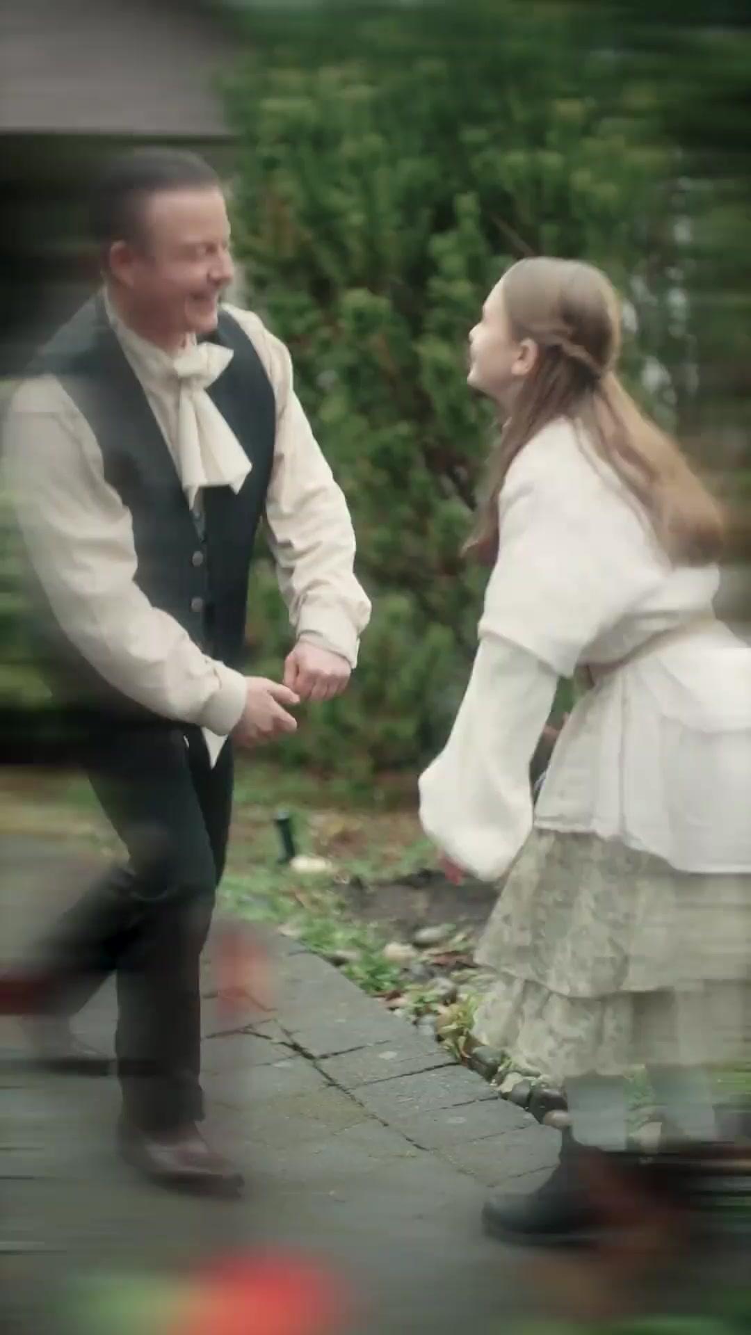 (Doblaje) La trampa de George en la coronación