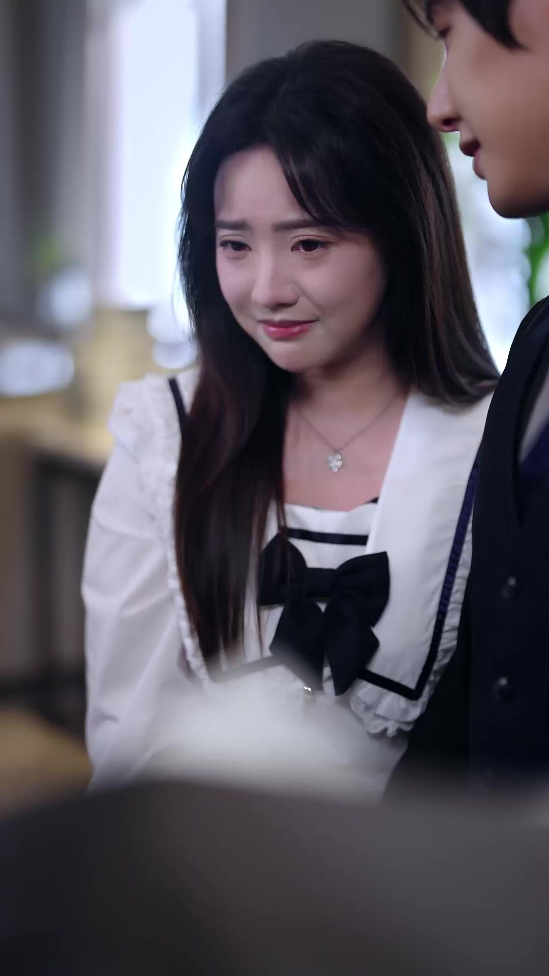 Suamiku adalah Musuh Keluargaku