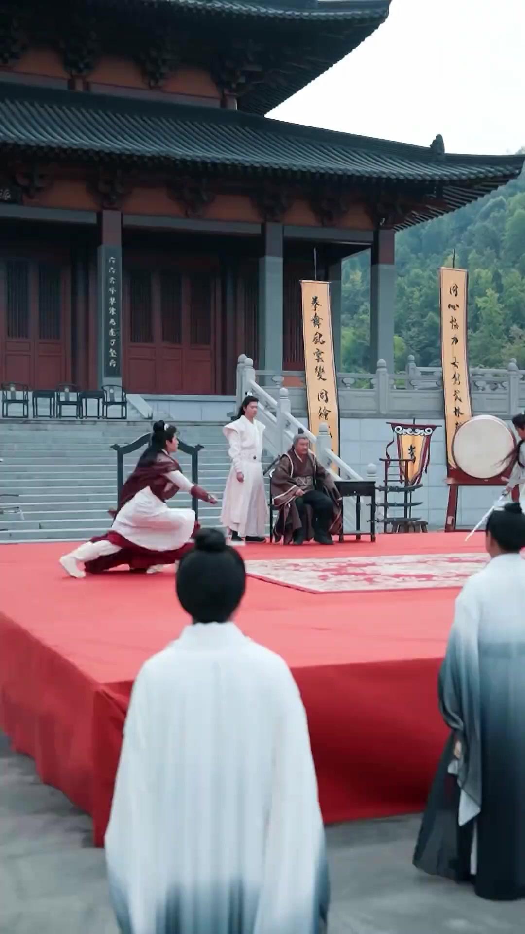 سيفها لا يرحم الحب